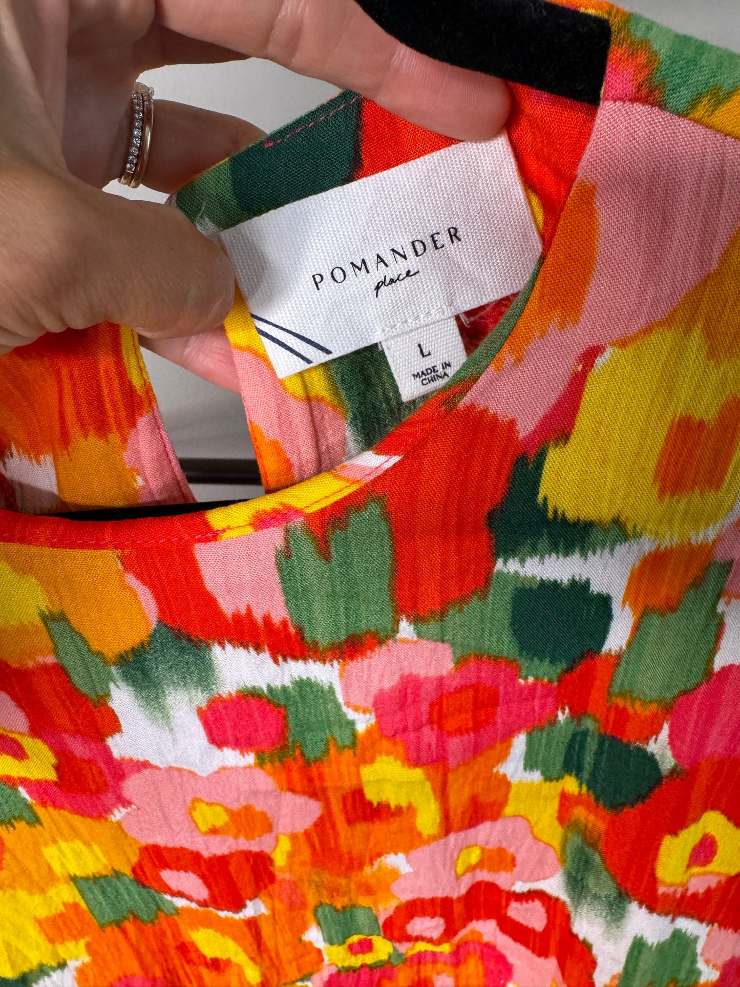 Pomander Place Magnolia Watercolor Carlota Blouse size L
