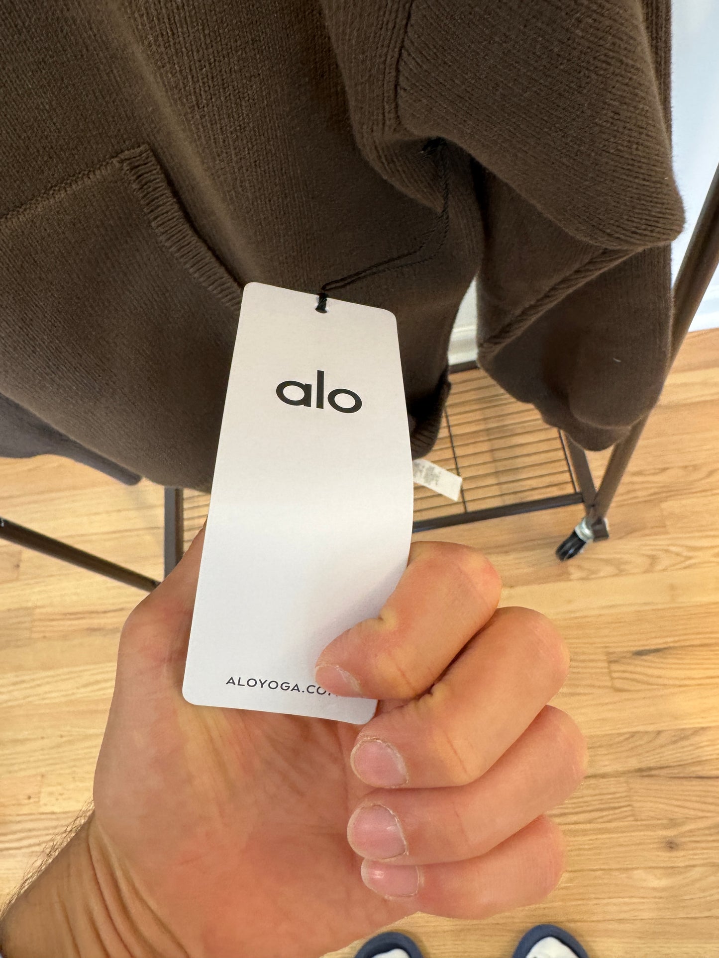 Alo Scholar Hooded Sweater in Espresso size XS