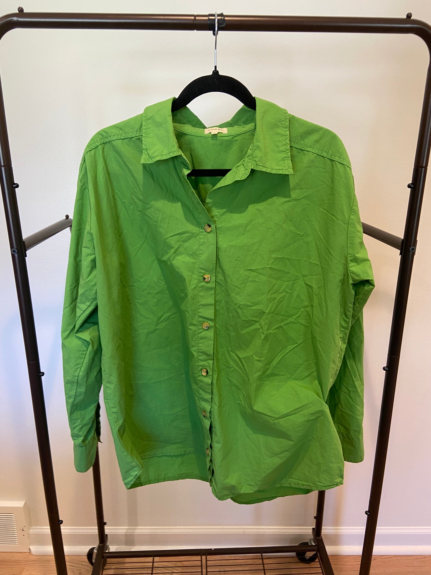 Donni Pop Shirt In Matcha with Matching Shorts size S