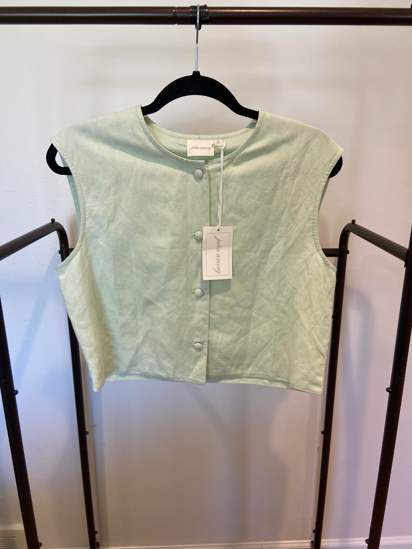 Julia Amory Blair Linen Top and Cabana Shorts in Pistachio size M