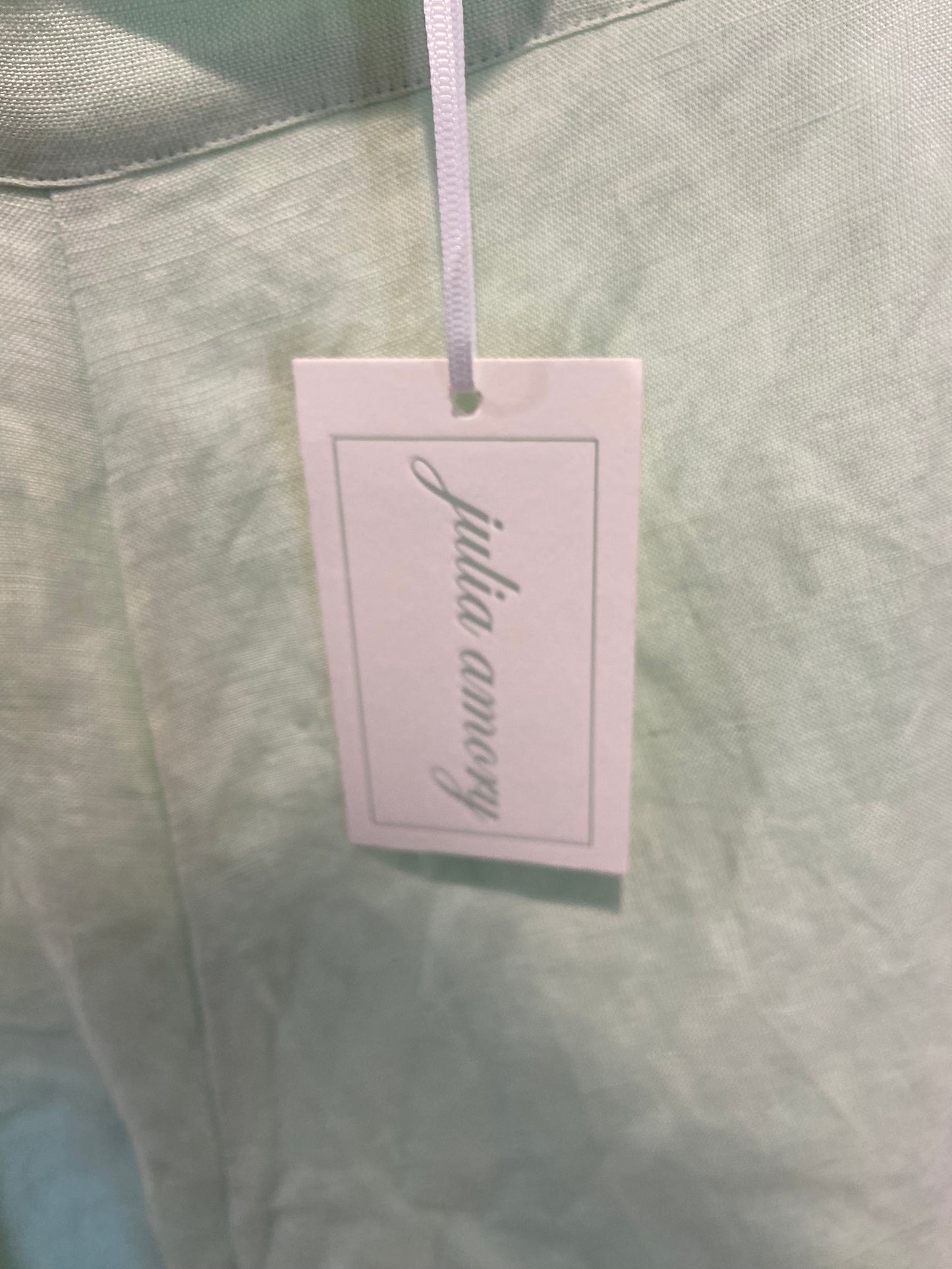 Julia Amory Blair Linen Top and Cabana Shorts in Pistachio size M