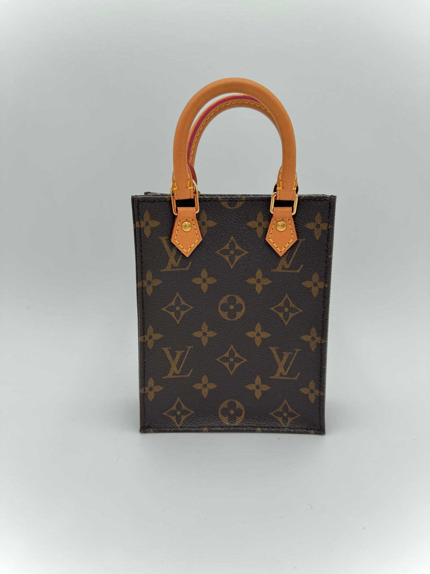 Louis Vuitton Monogram Petit Sac Plat