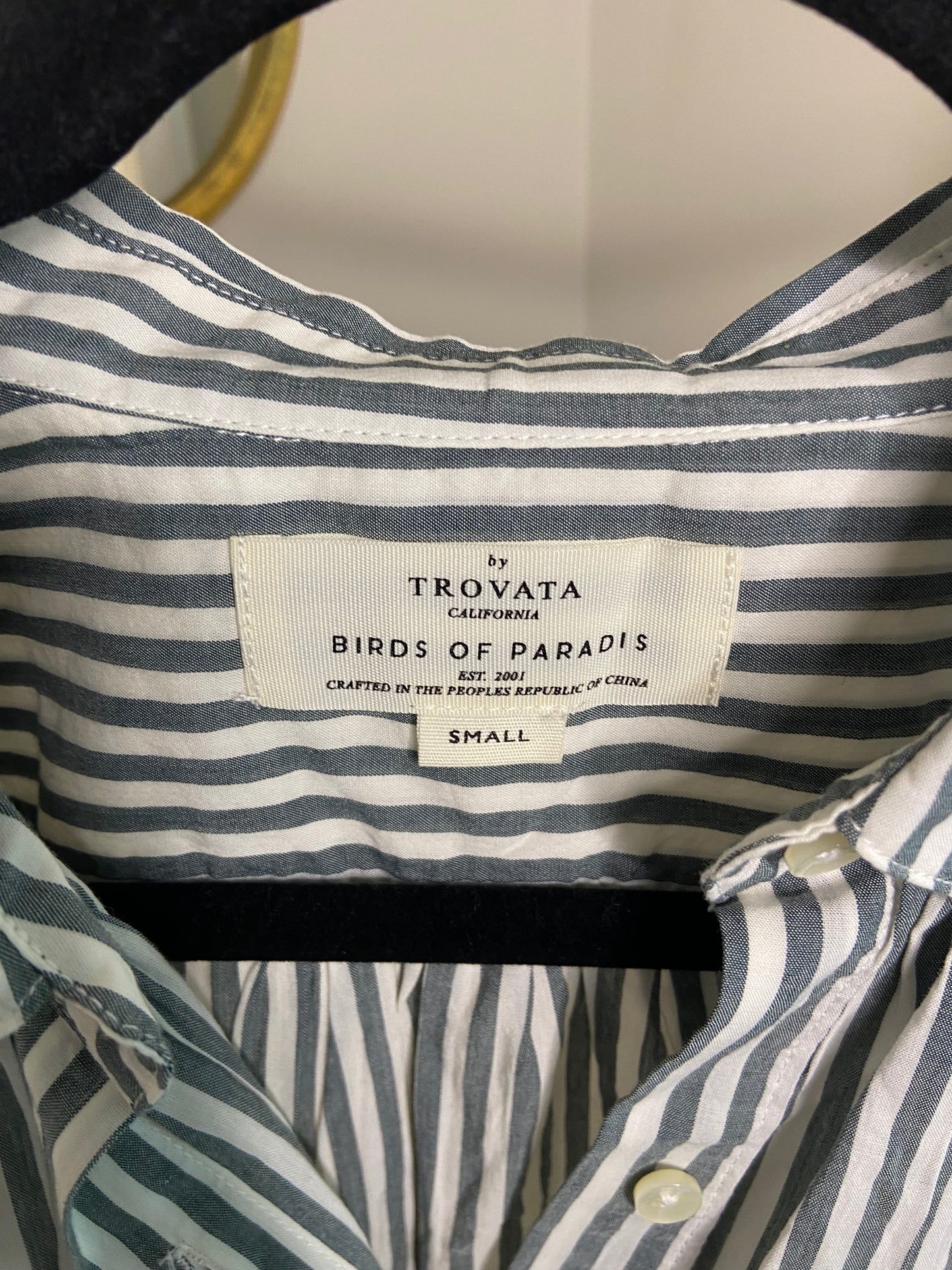 Trovata Birds of Paradis Marianne B Ruffle Sleeve Shirt size S