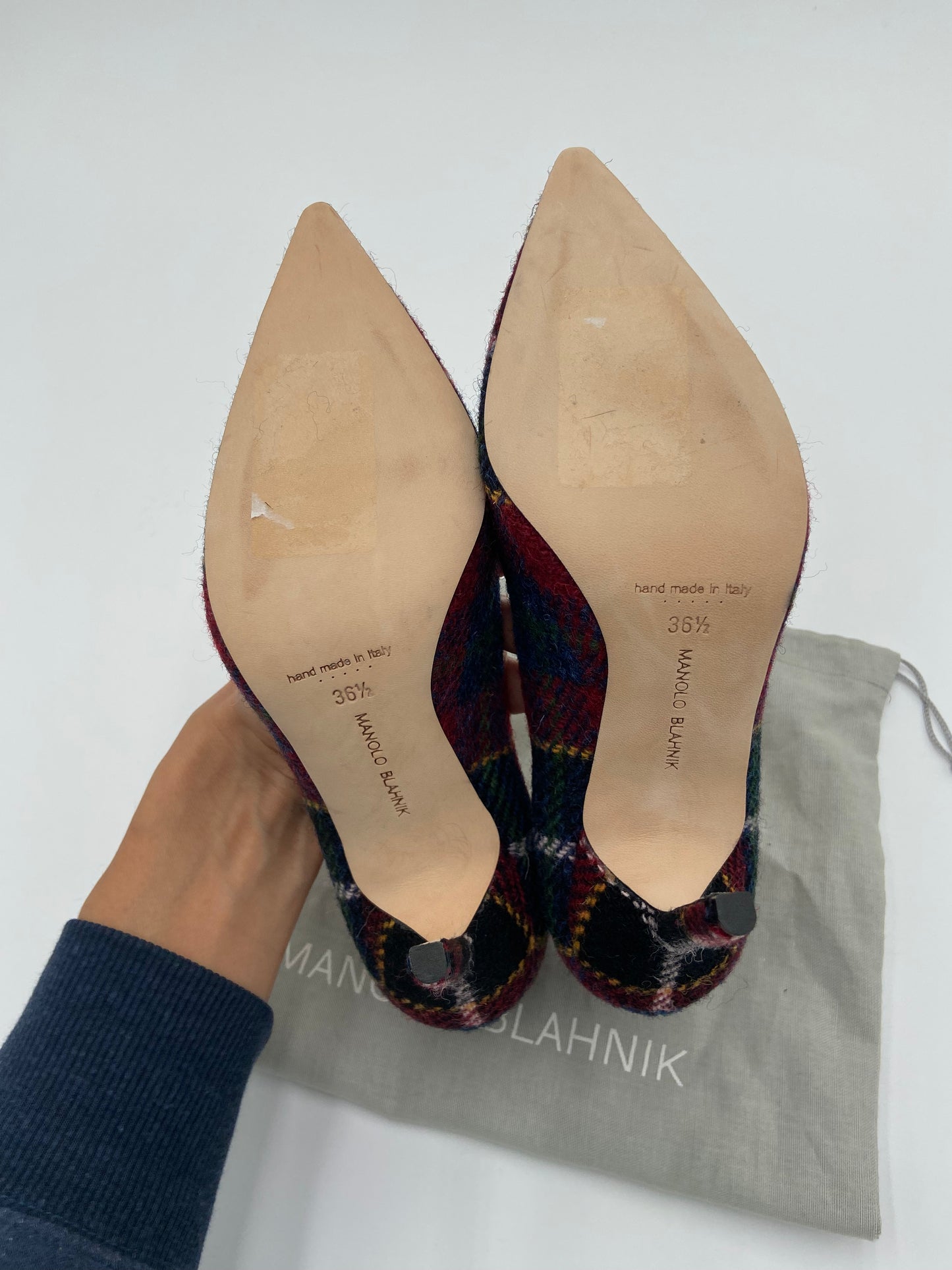 Manolo Blahnik BB 105 Check Wool Pumps size 36.5