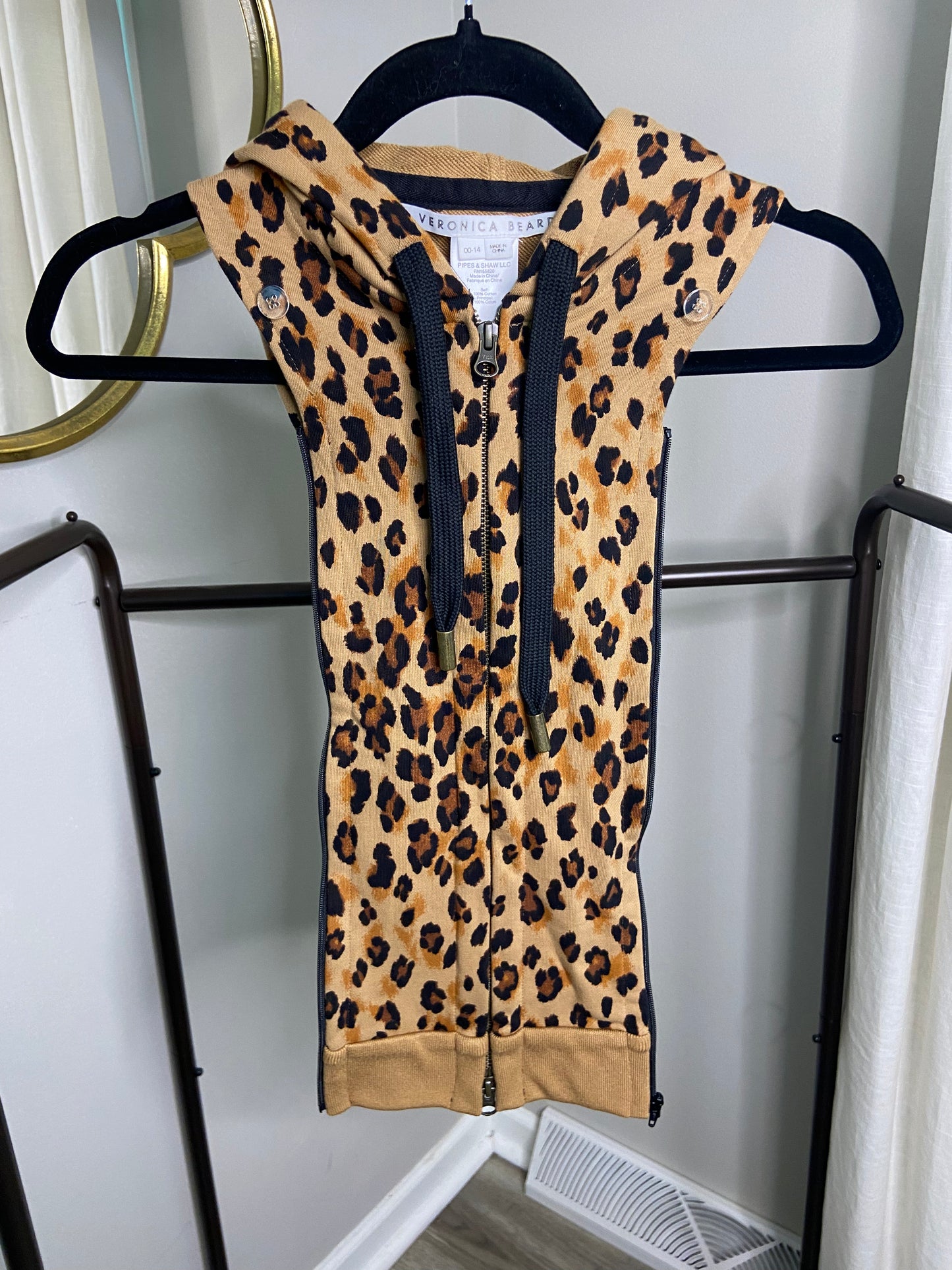 Veronica Beard Leopard Dickey size 00-14