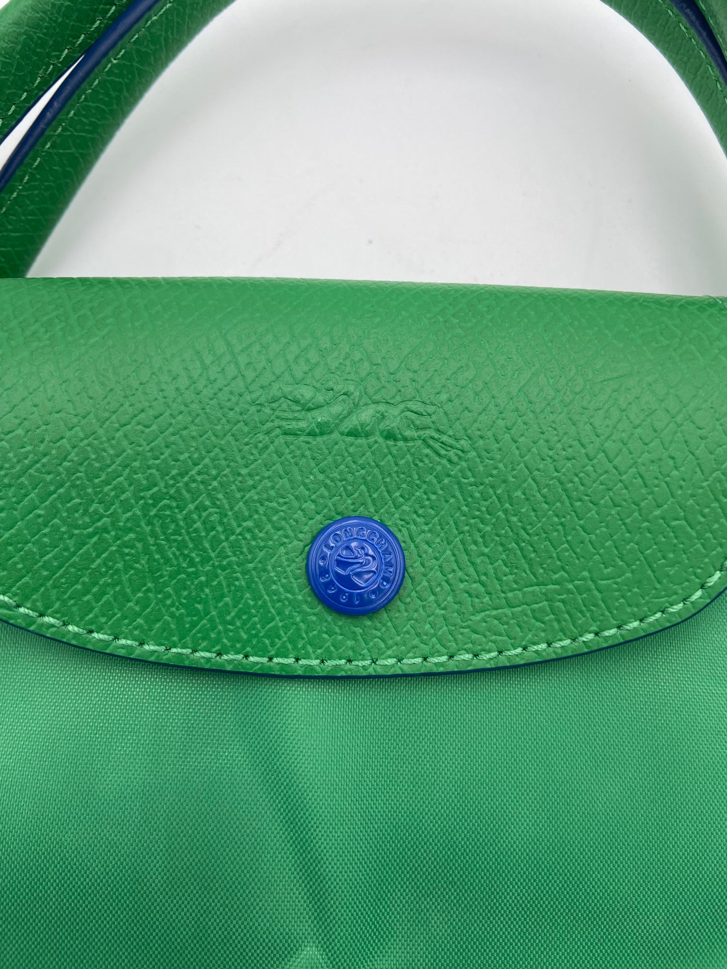 Longchamp Le Pliage Club Medium Nylon Bag in Green