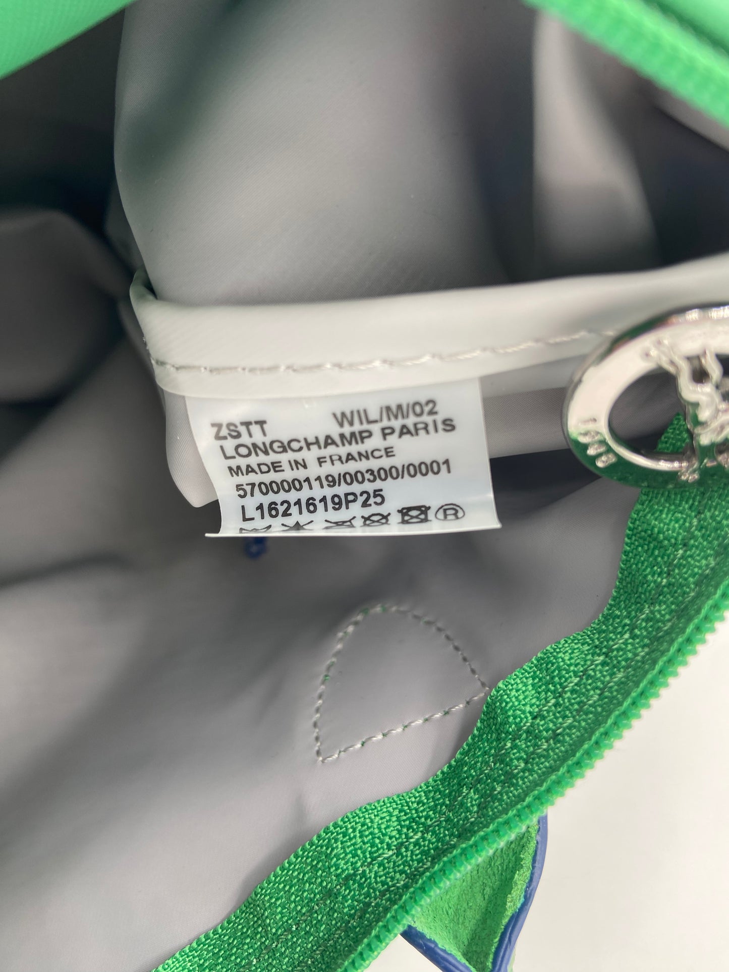 Longchamp Le Pliage Club Medium Nylon Bag in Green