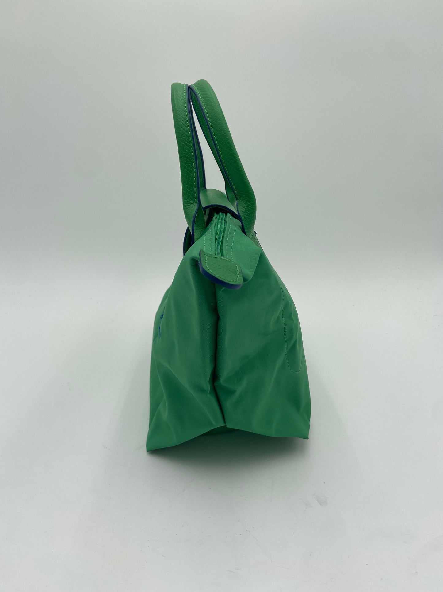 Longchamp Le Pliage Club Medium Nylon Bag in Green