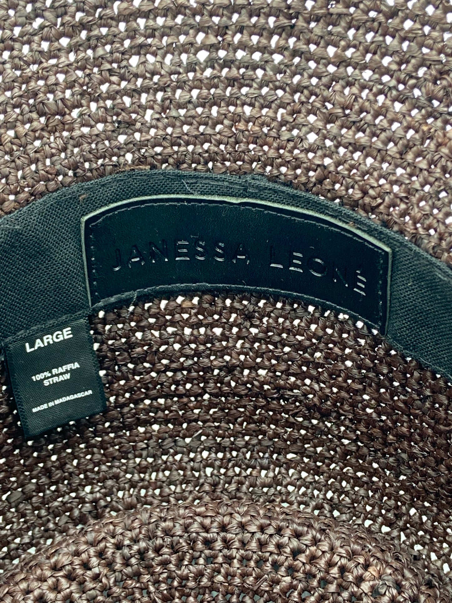 Janessa Leone Felix Bucket Hat Dark Earth size L