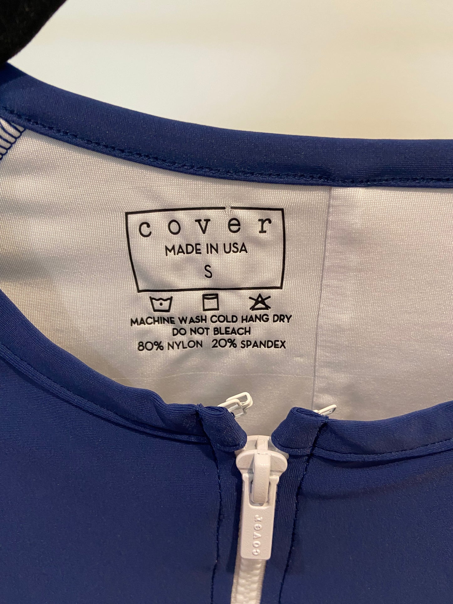 Cover Short-Sleeved Swimsuit size S