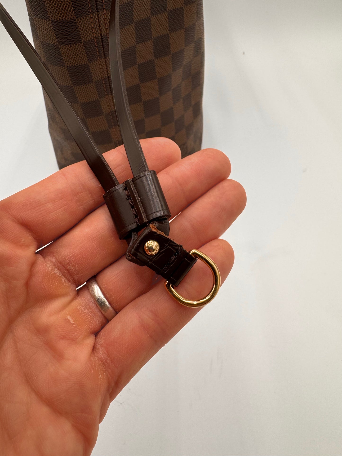 Louis Vuitton Tote Neverfull MM Damier Ebene Tote Bag