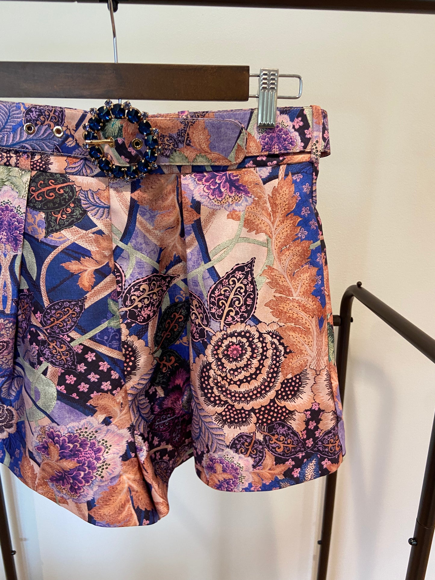 Zimmermann Celestial Tuck Short in Floral Paisley size 2 US 8