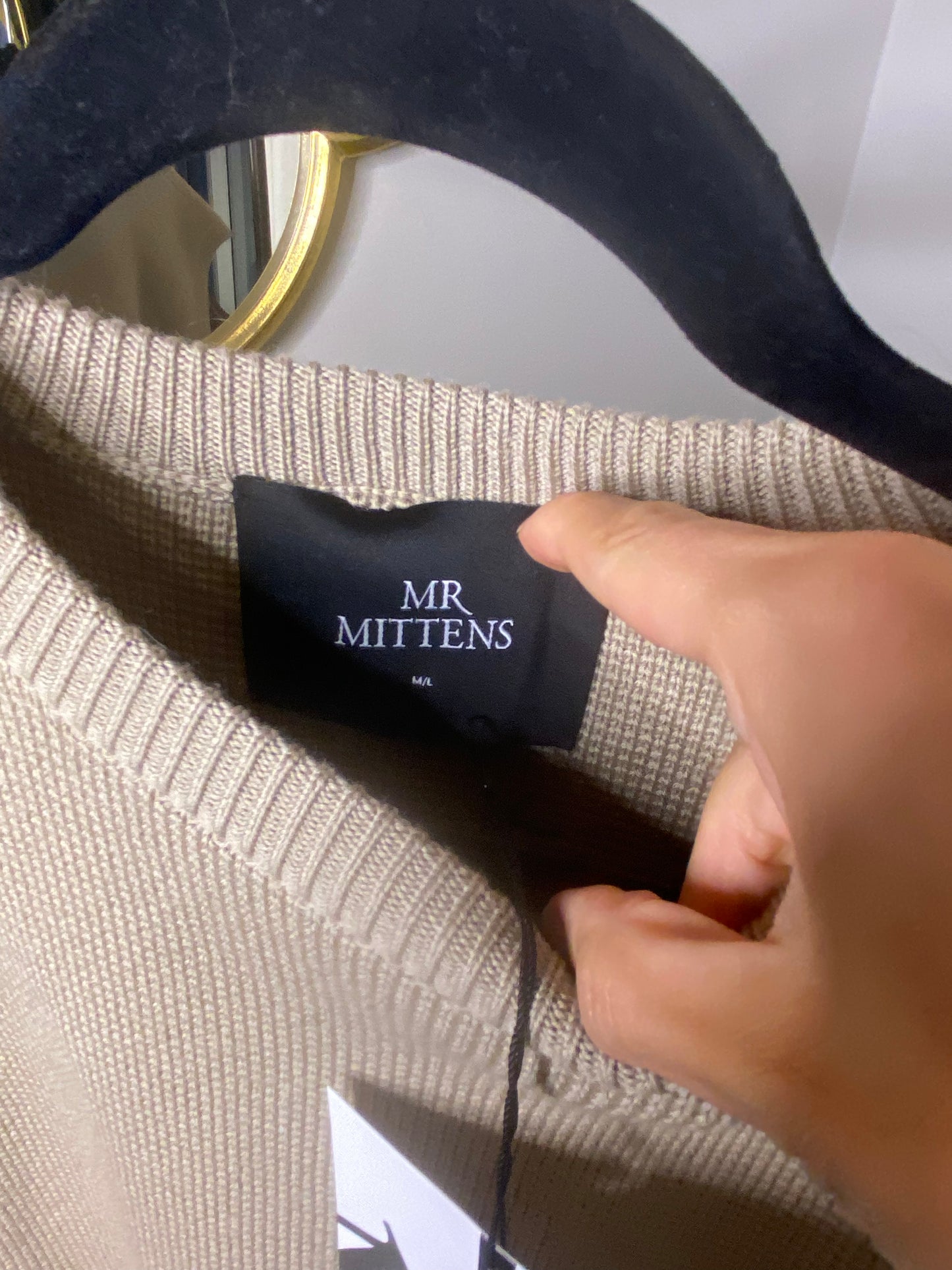 Mr. Mittens Crew Neck Knit Top size M/L