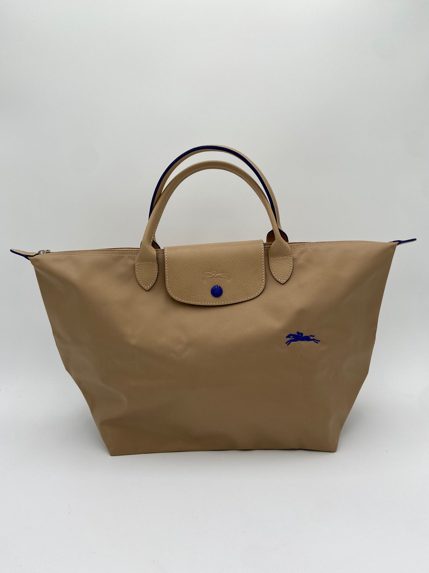 Longhcamp Le Pliage Medium Tote in Khaki