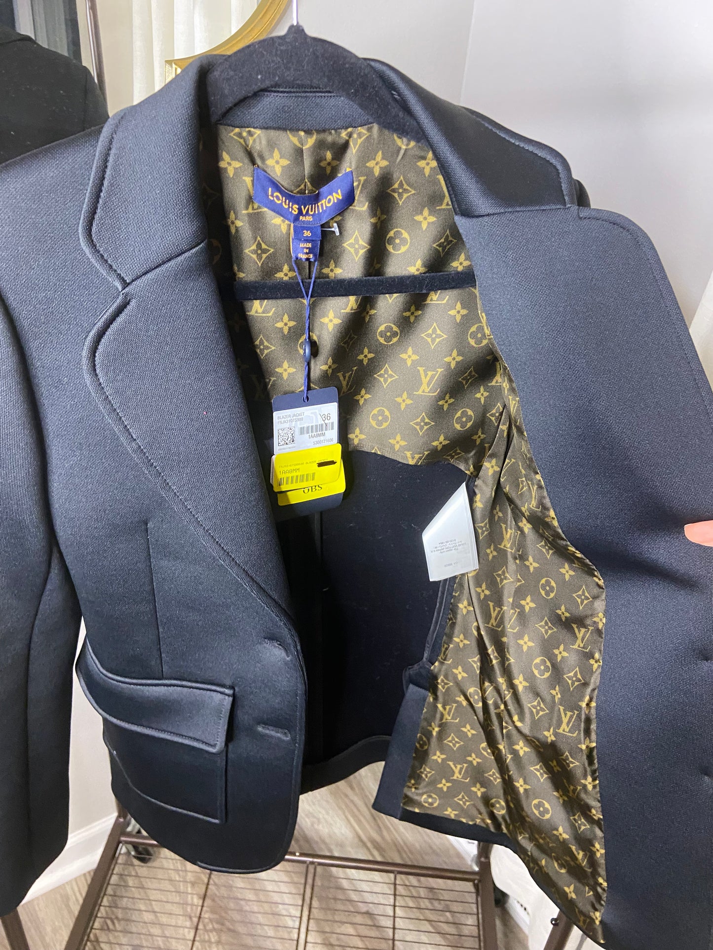 Louis Vuitton Black Blazer Jacket size 36 (US 4)