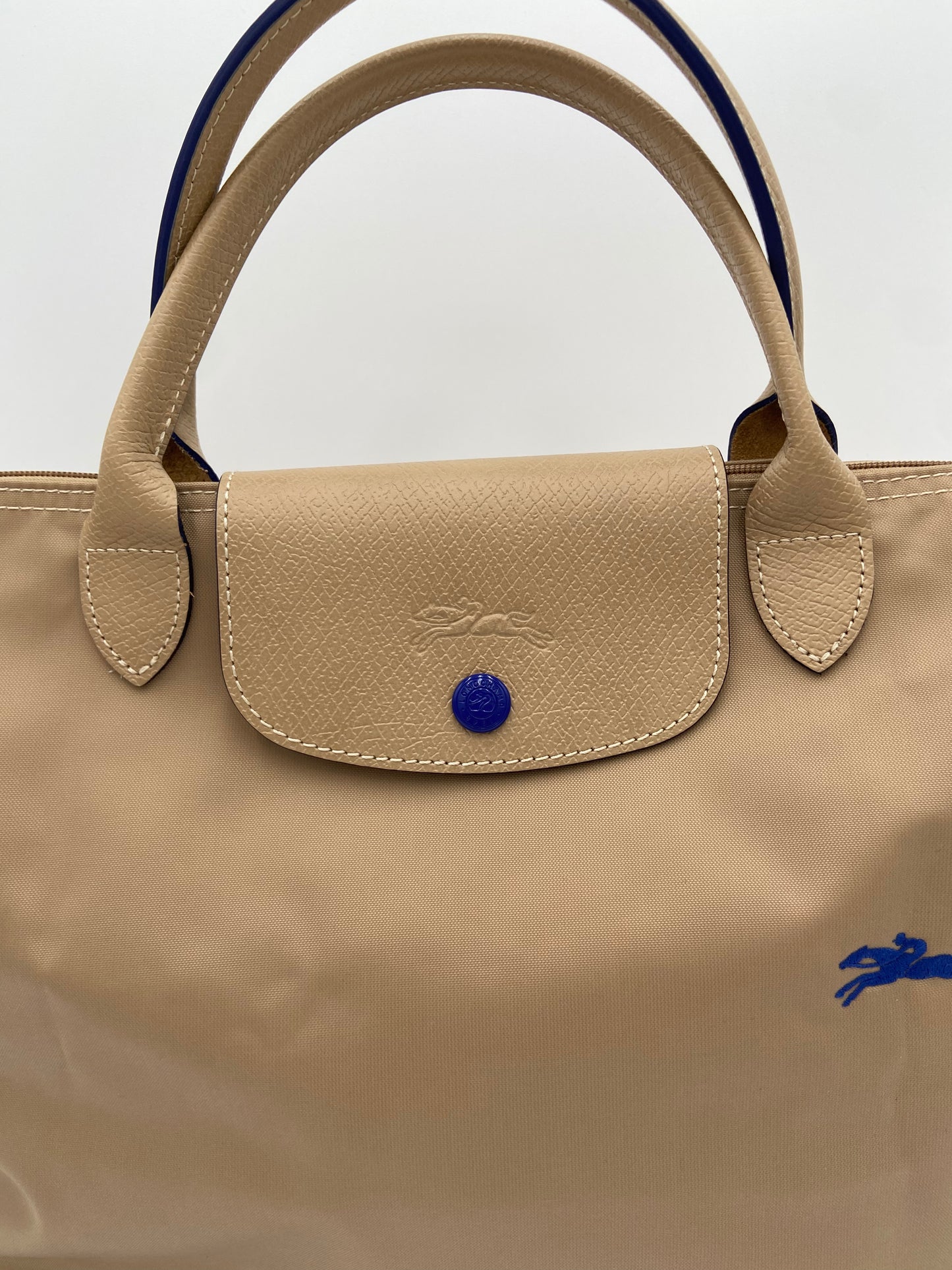 Longhcamp Le Pliage Medium Tote in Khaki