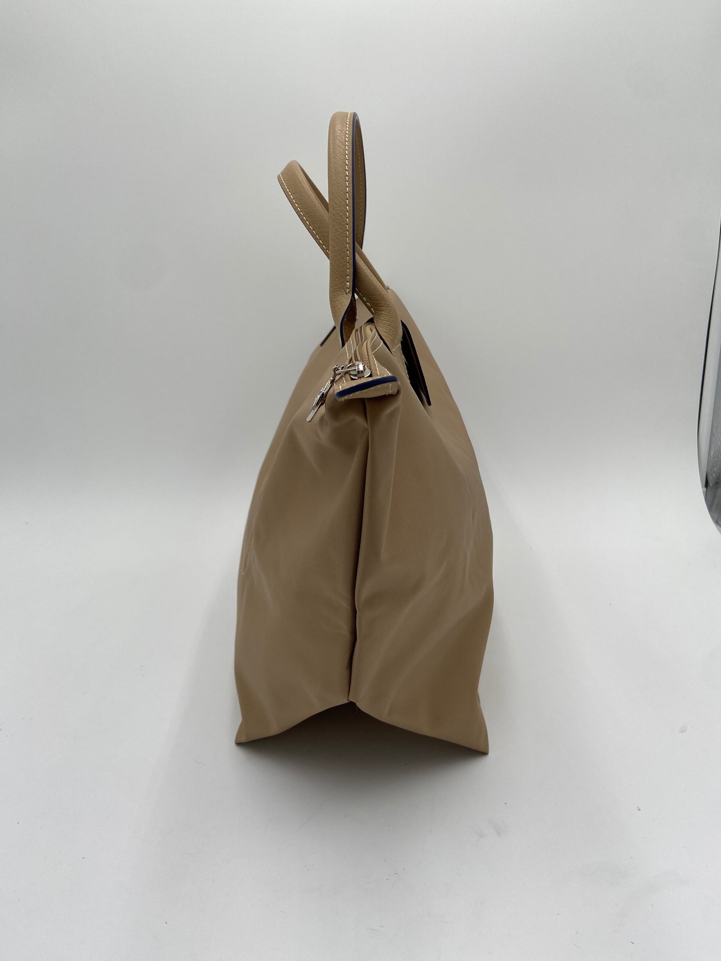 Longhcamp Le Pliage Medium Tote in Khaki