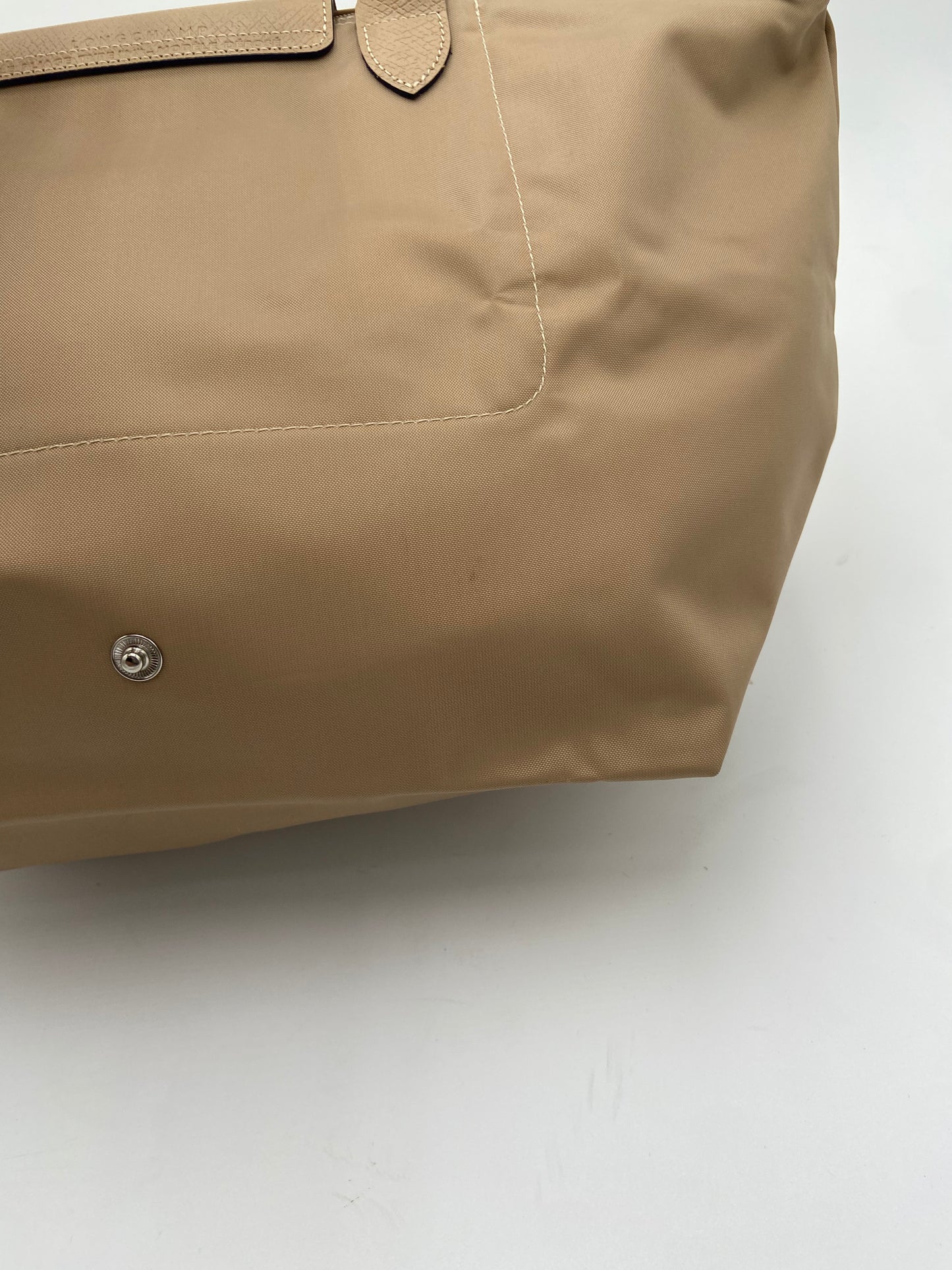 Longhcamp Le Pliage Medium Tote in Khaki