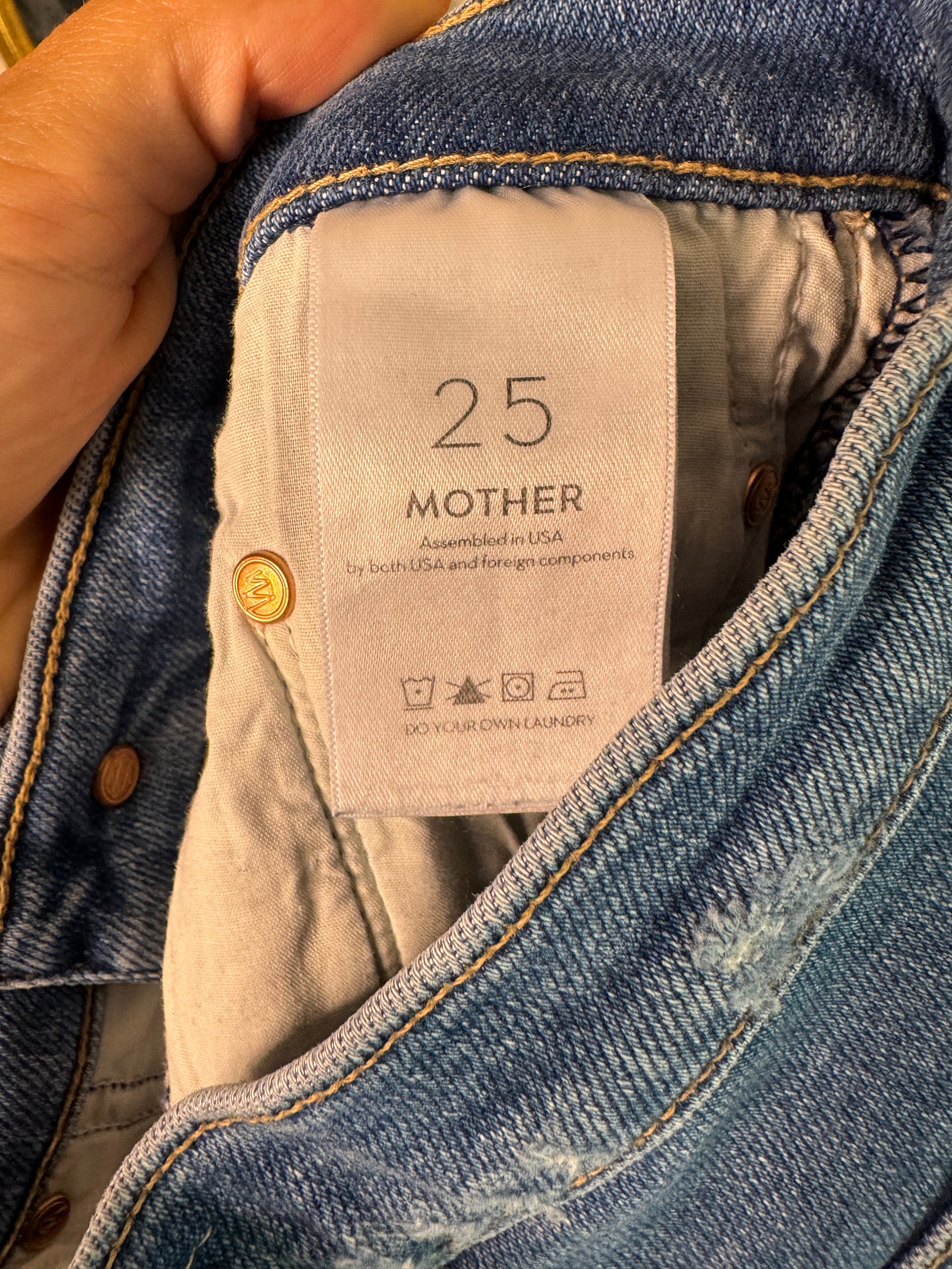 Mother The Tripper Ankle Fray Jeans size 25
