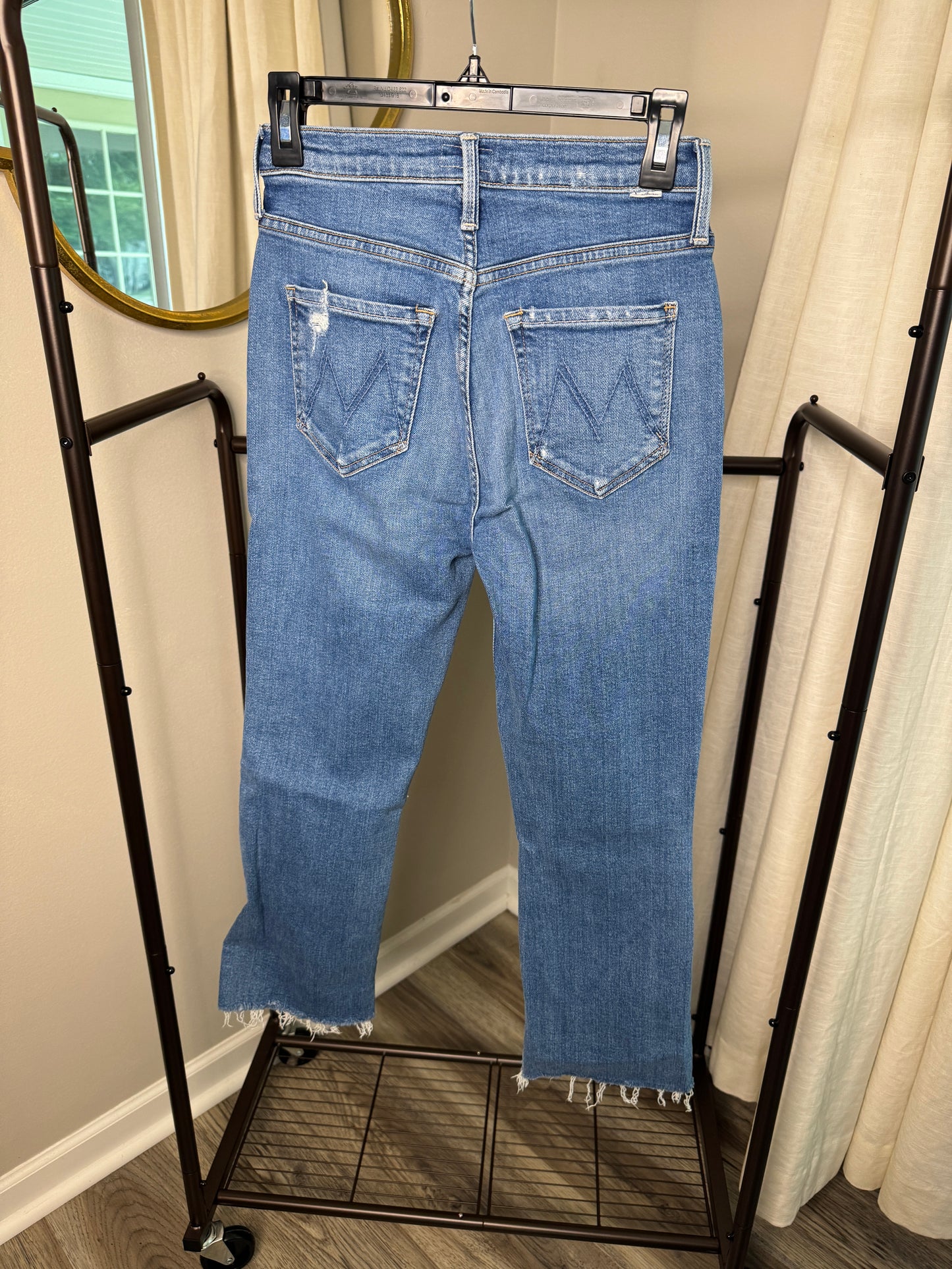Mother The Tripper Ankle Fray Jeans size 25
