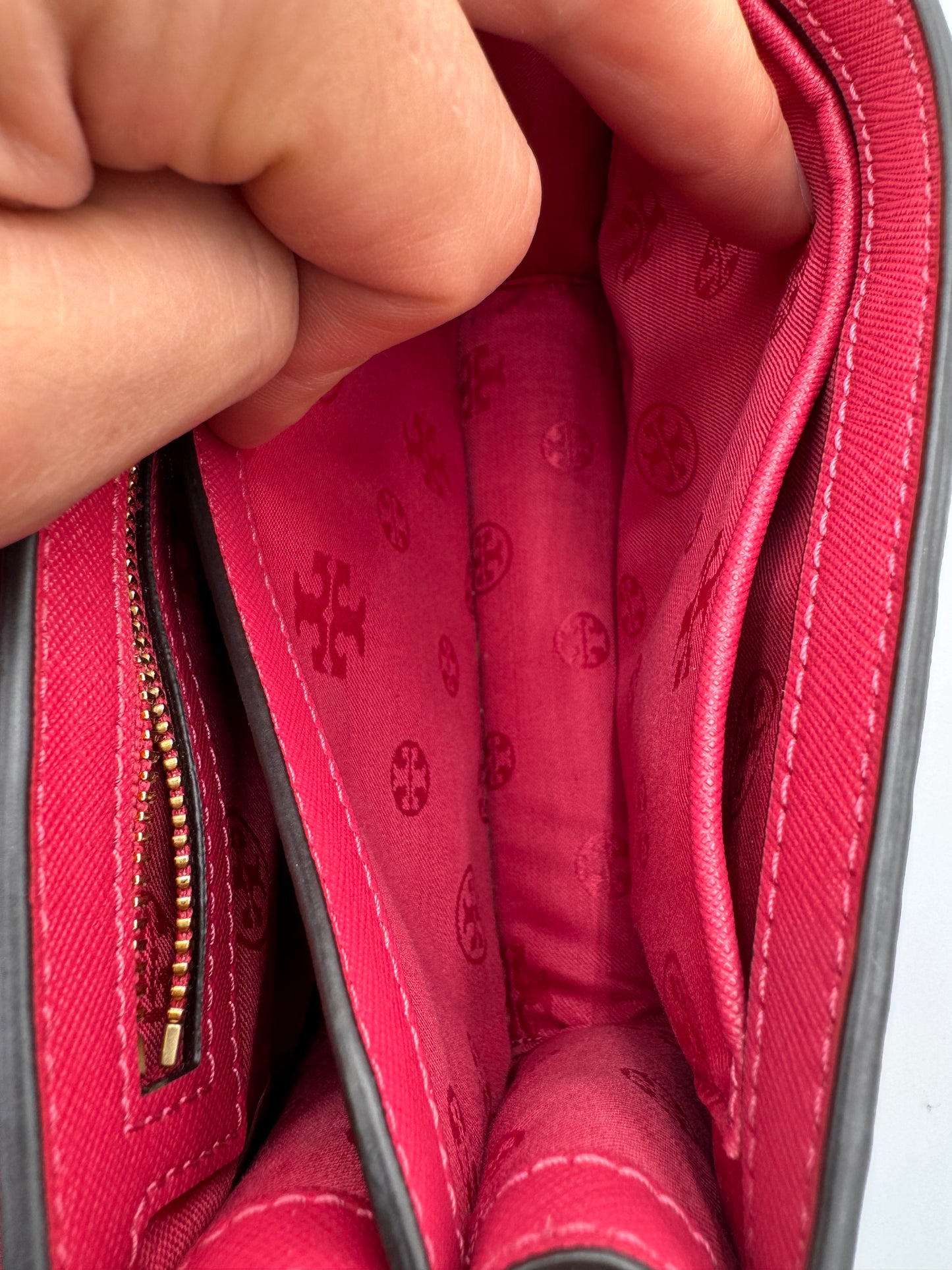 Tory Burch Robinson Convertible Shoulder Bag Purse