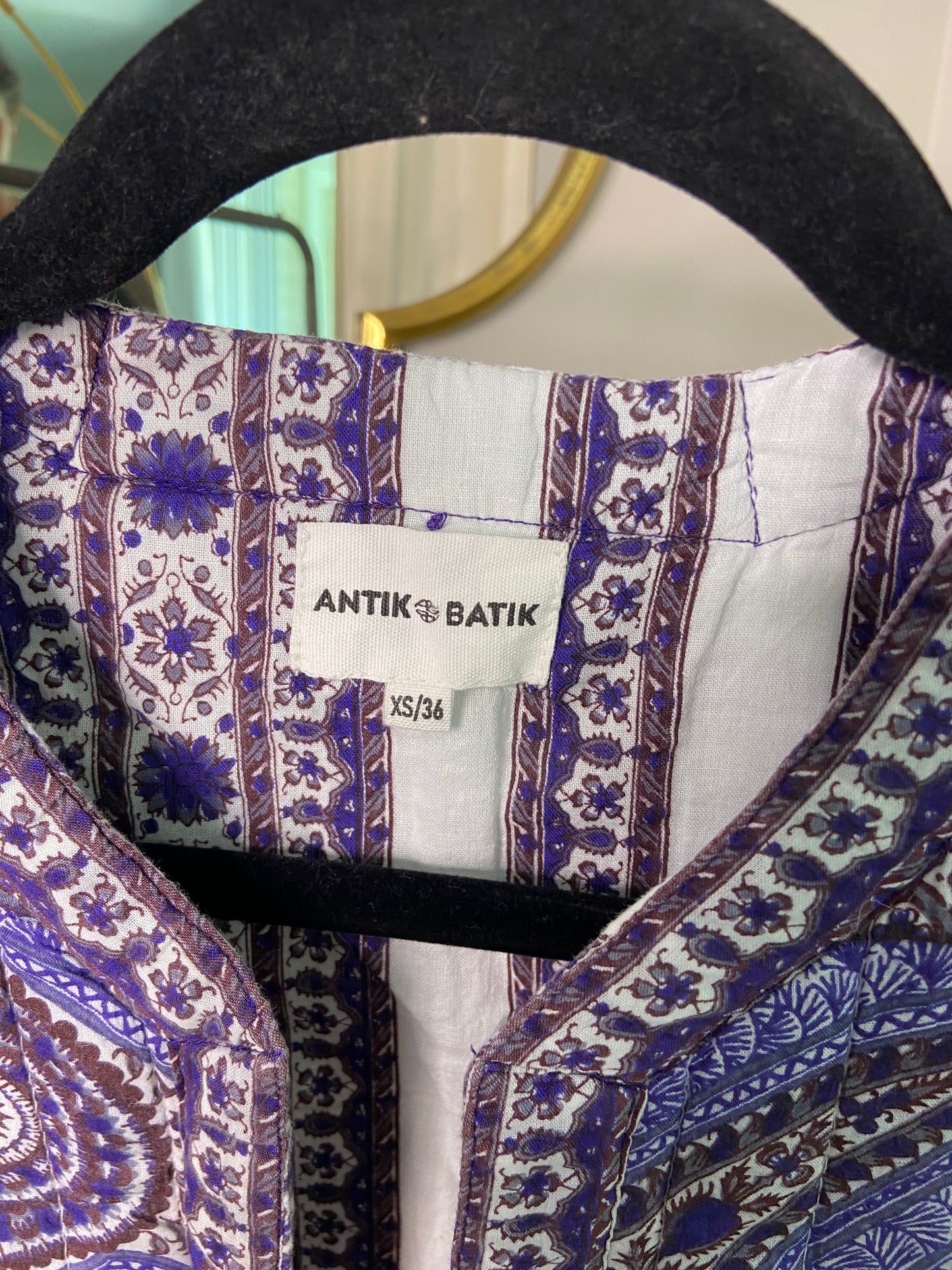 Antik Batik Tajar Cotton Voile Quilted Sleeveless Jacket Vest size XS