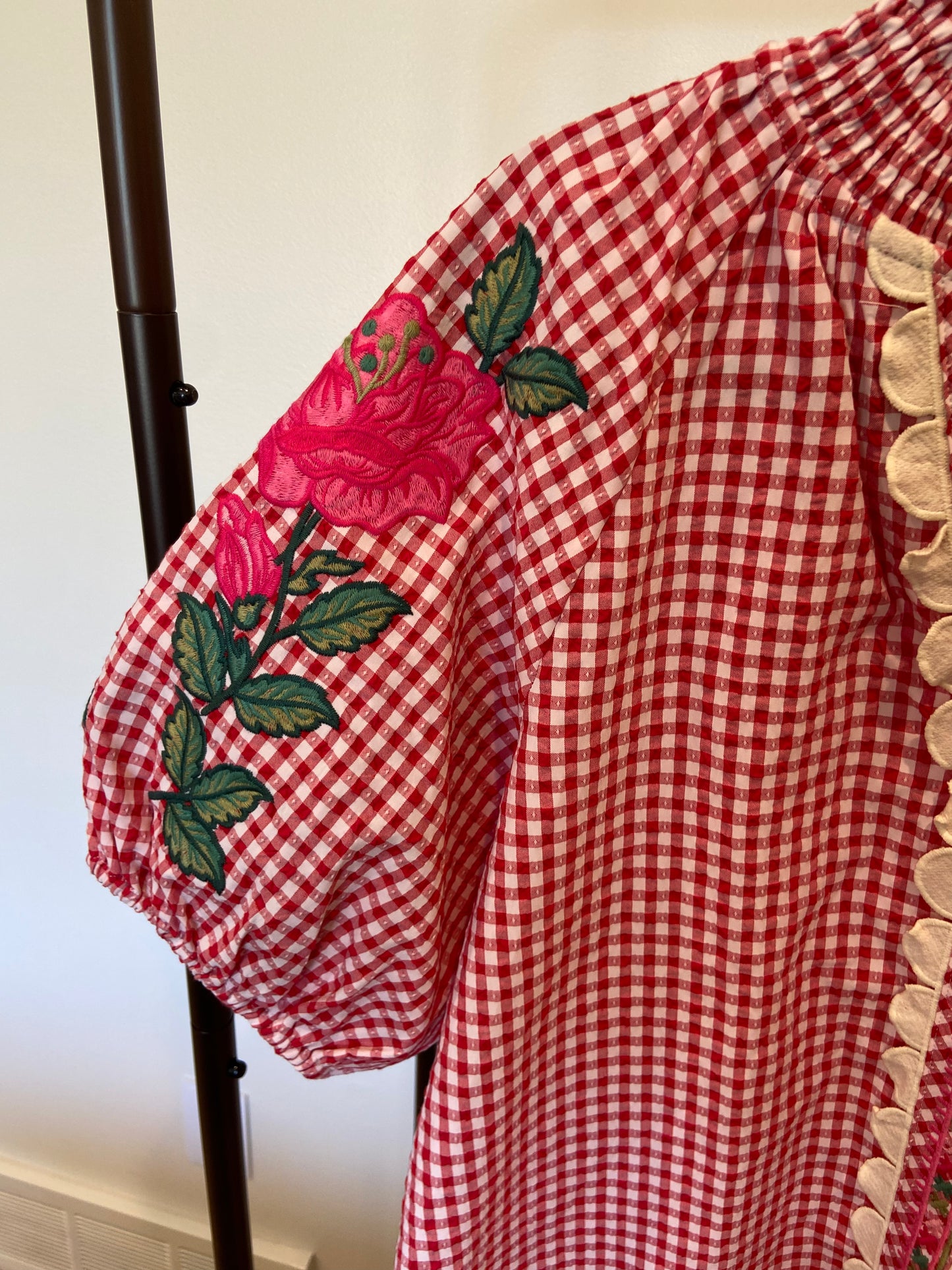 THML Gingham Detail Sleeve Top size S