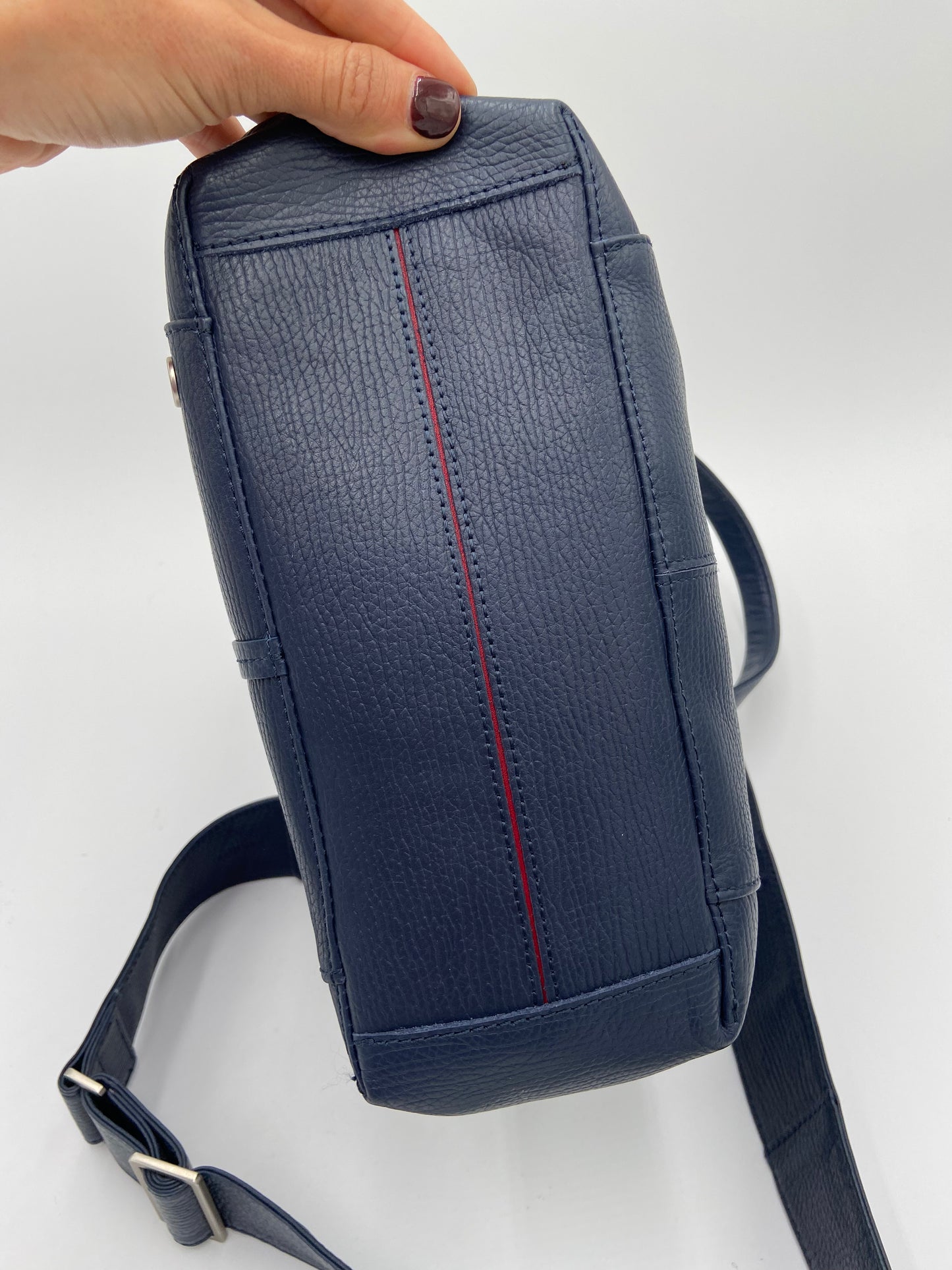 Hammitt Daniel Medium Bag in Indigo