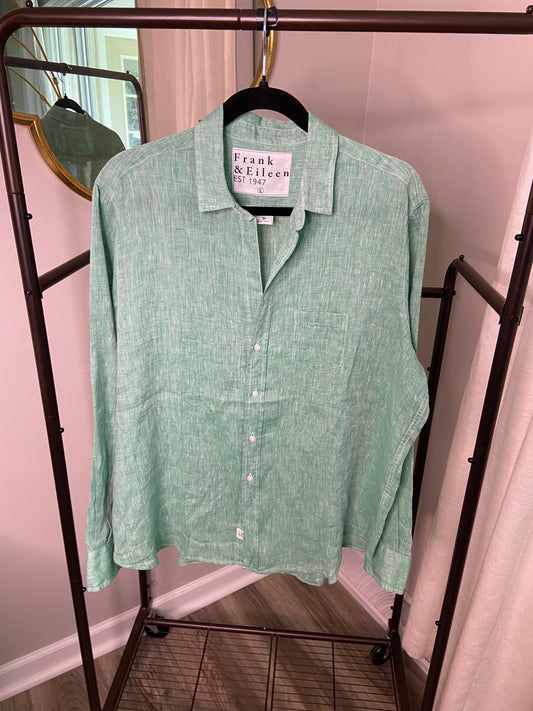 Frank and Eileen Italian Classic Linen Eileen Shirt size L