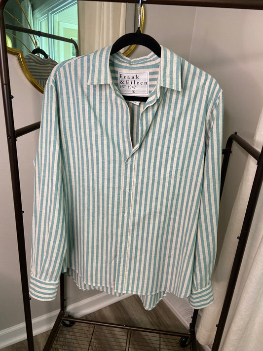 Frank and Eileen Italian Classic Linen Eileen Shirt size L