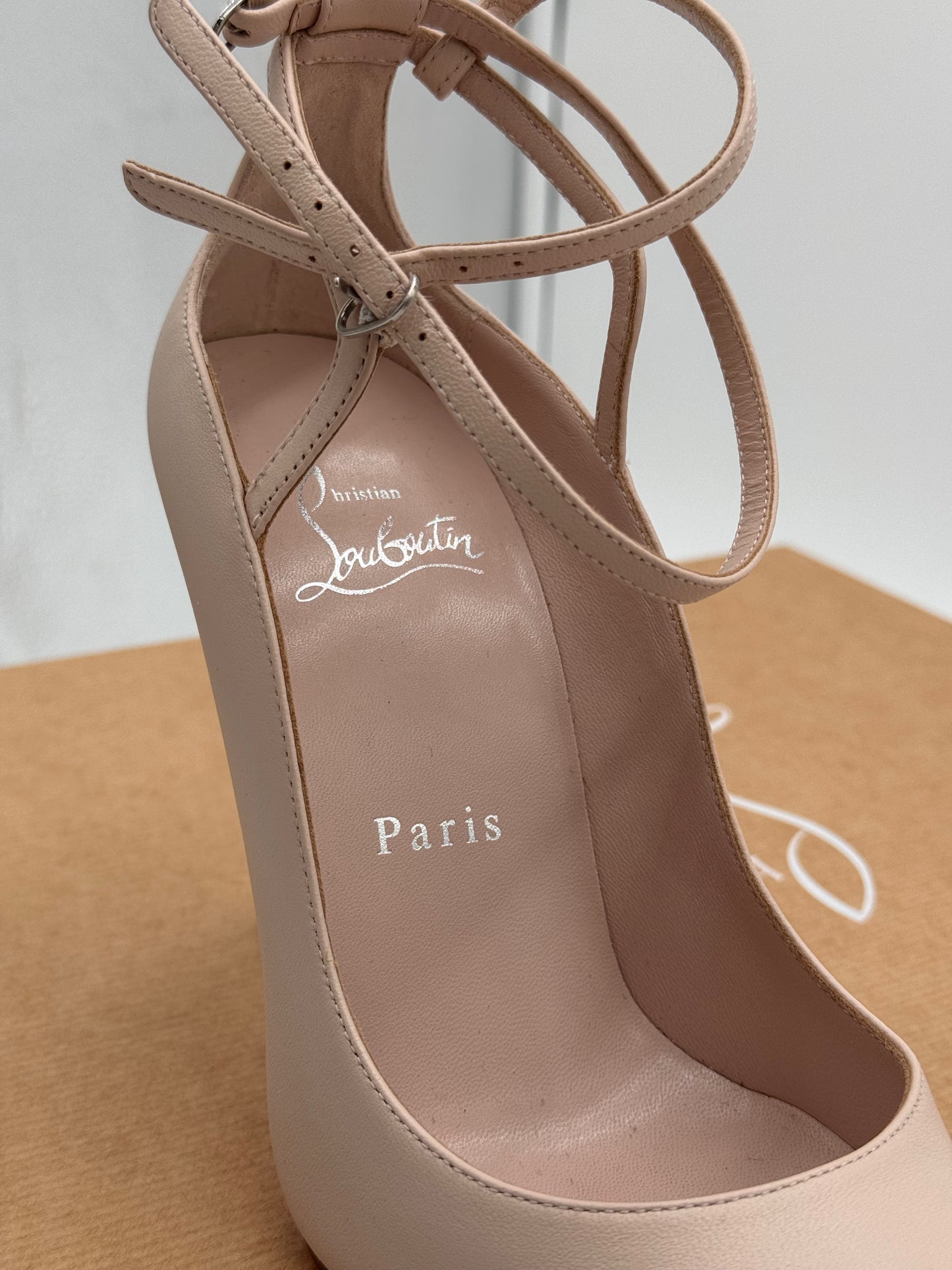 Christian Louboutin Conclusive 100 Double Ankle strap Heels Pumps Shoes size 35.5