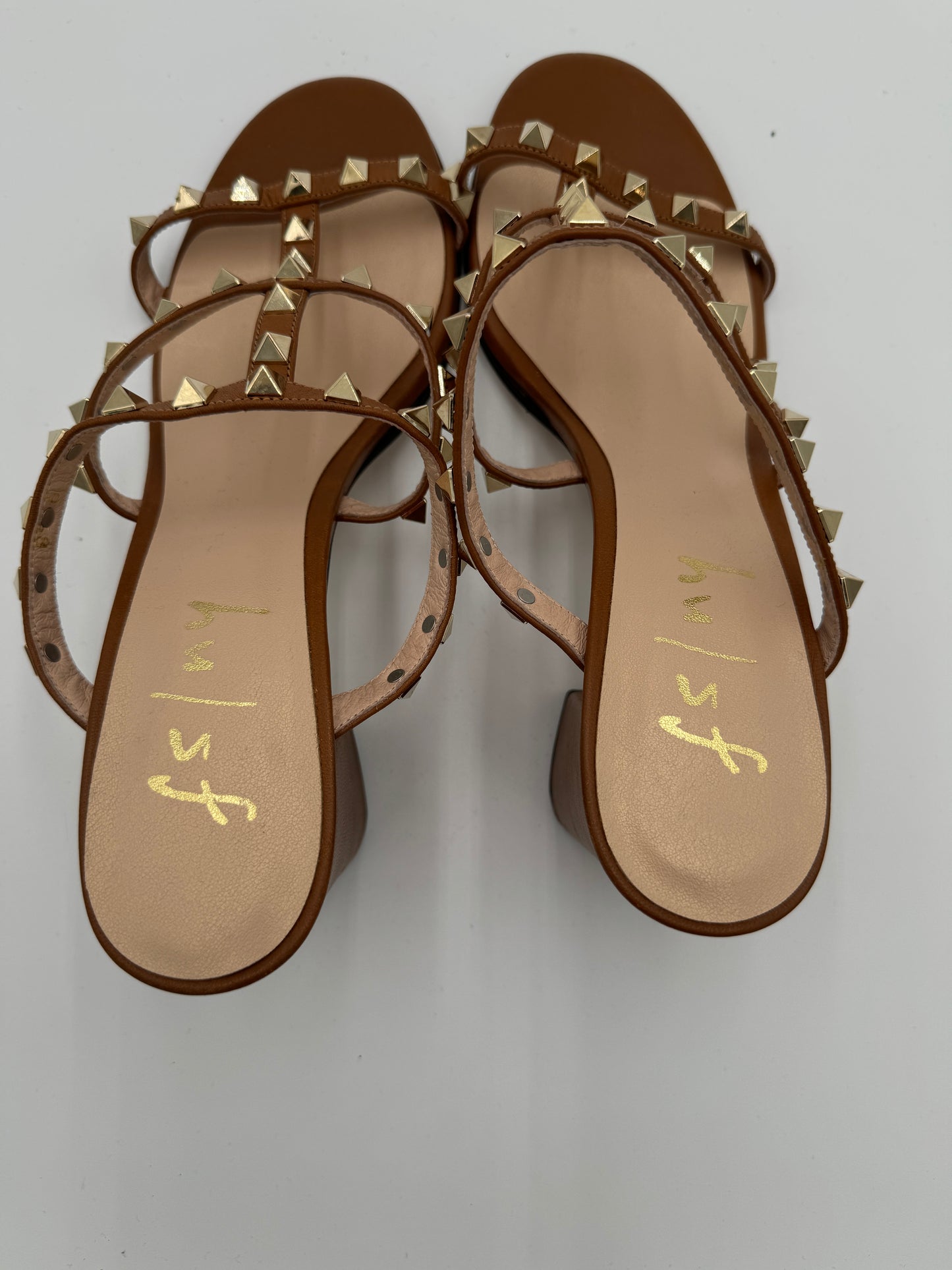FRENCH SOLE Cognac Foster Stud Sandals size 9