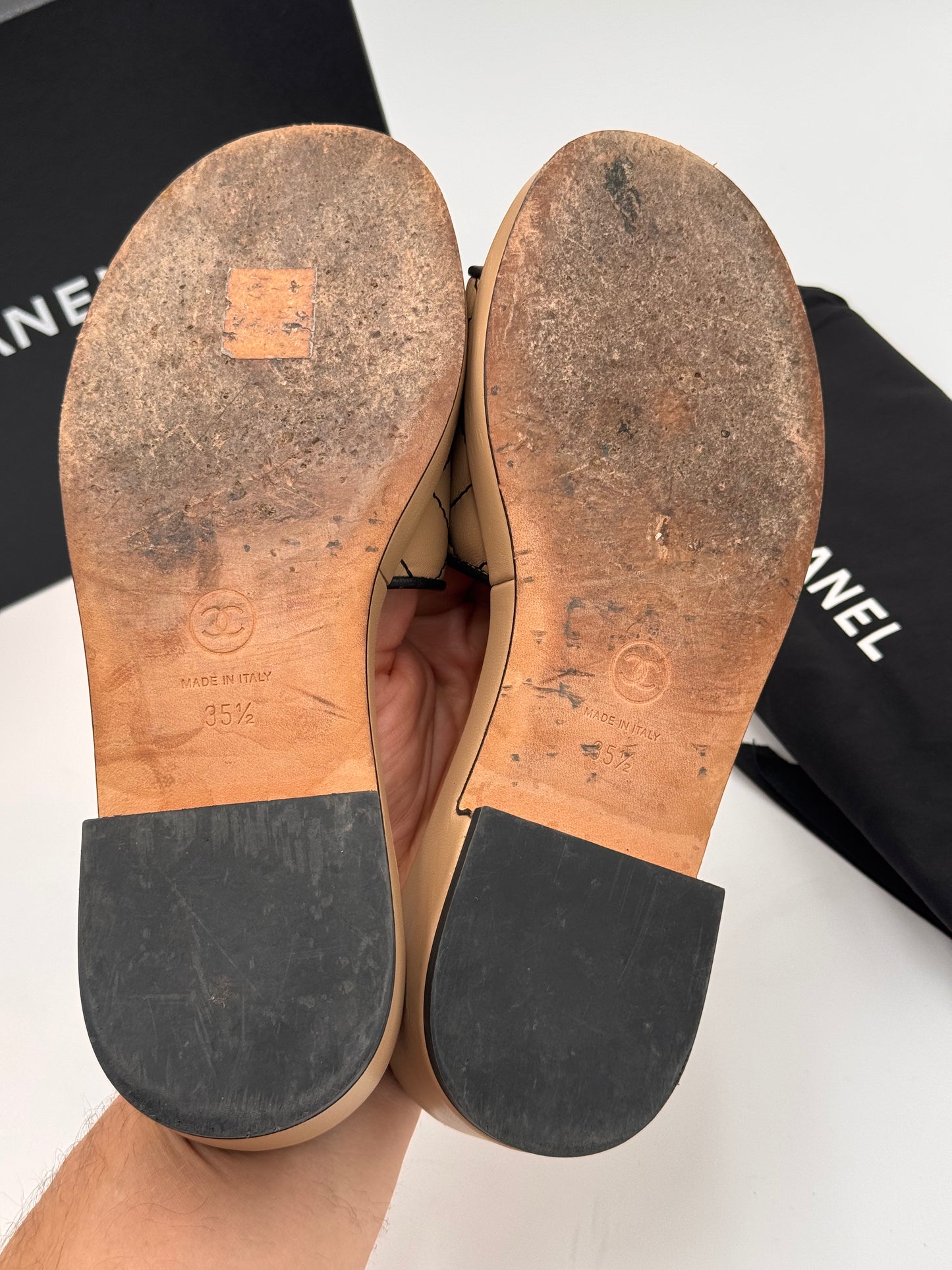 Chanel Lambskin Fabric CC Slide Sandals Shoes in Beige / Black size 35.5