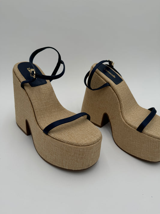 Larroude Wanda Platform Sandals size 9