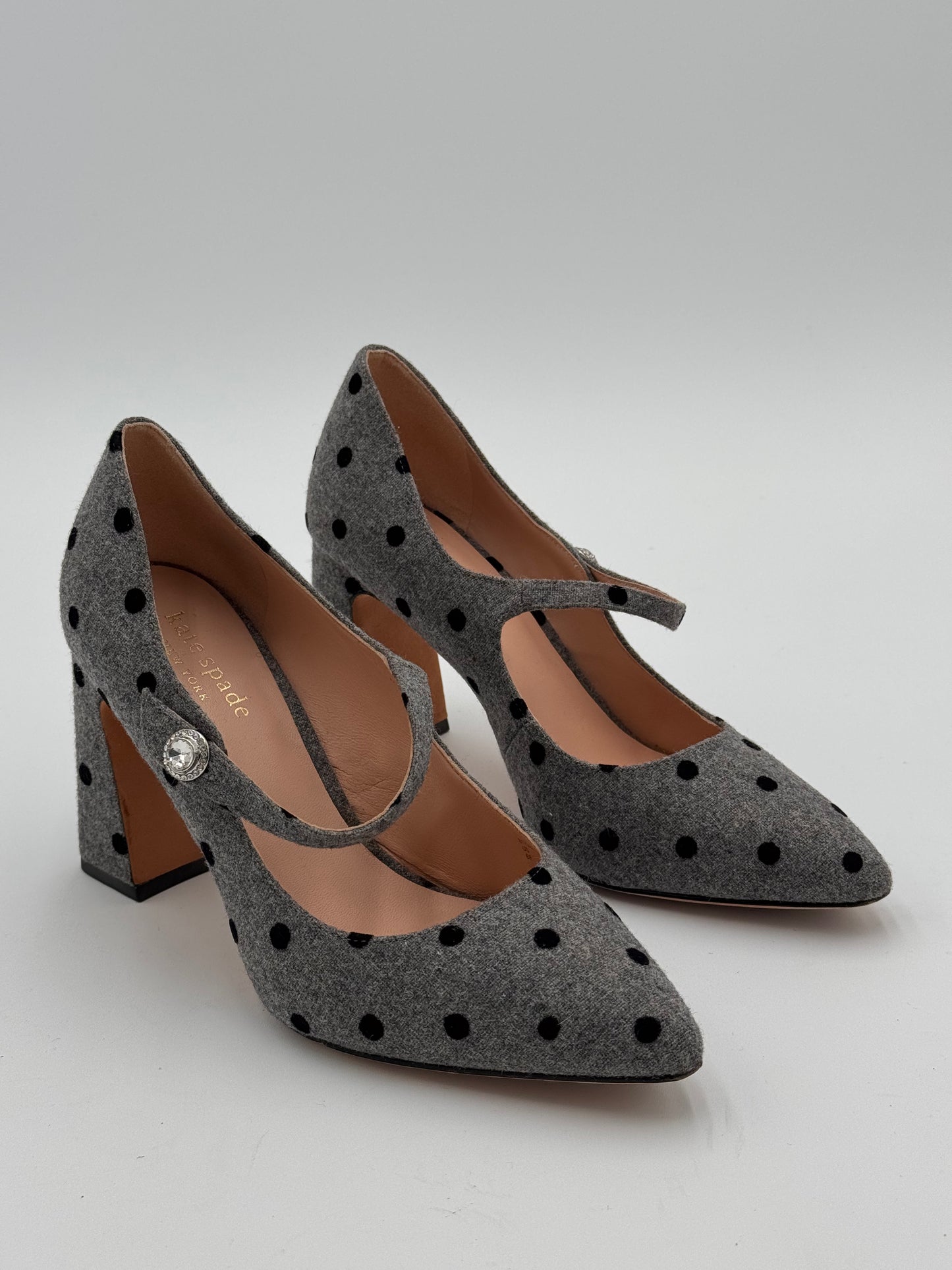 Kate Spade Maren Pumps Gray Felt Black Velvet Polka Dots Heels Shoes size 6