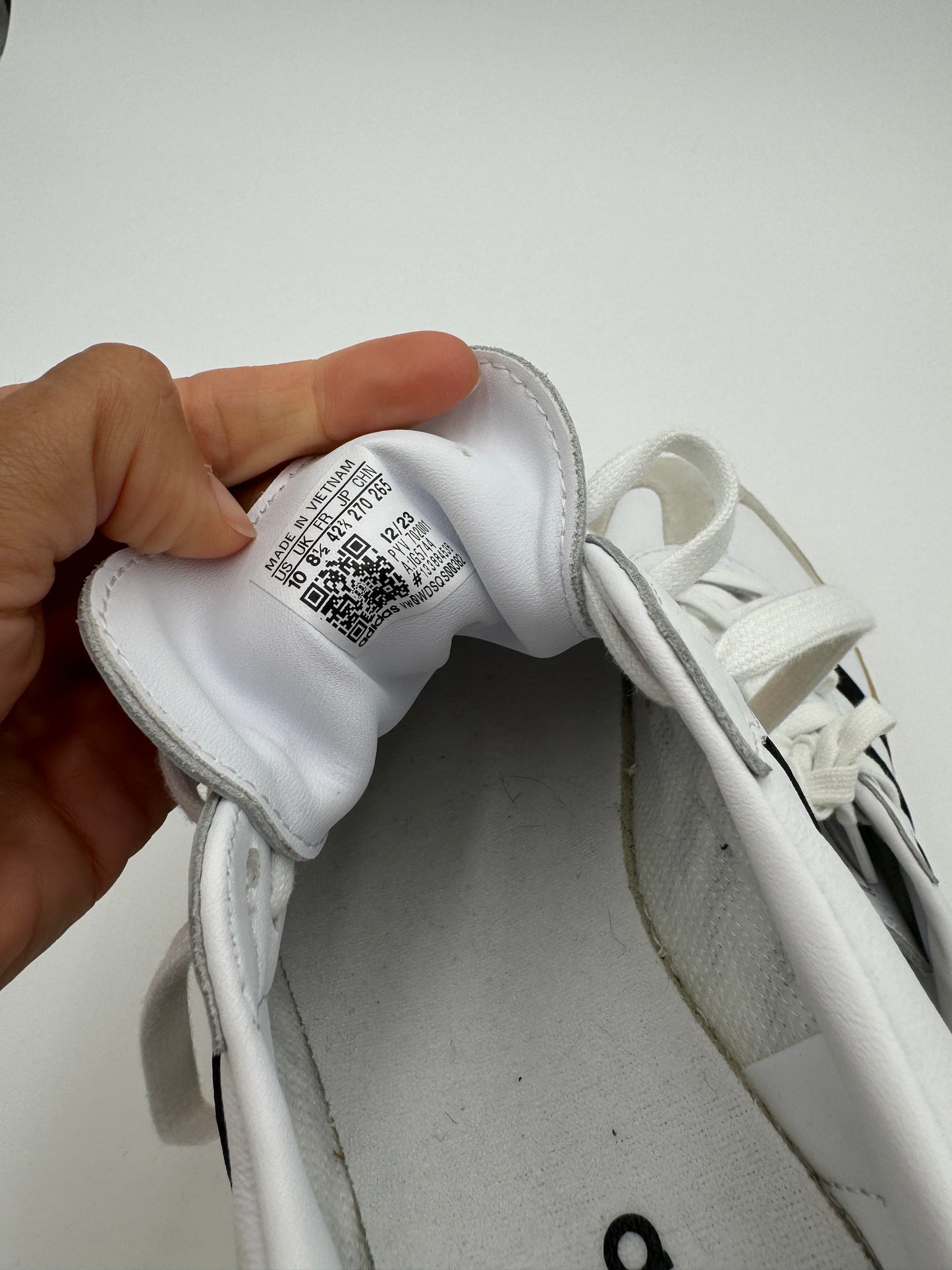 Adidas Sambae Shoes size 11