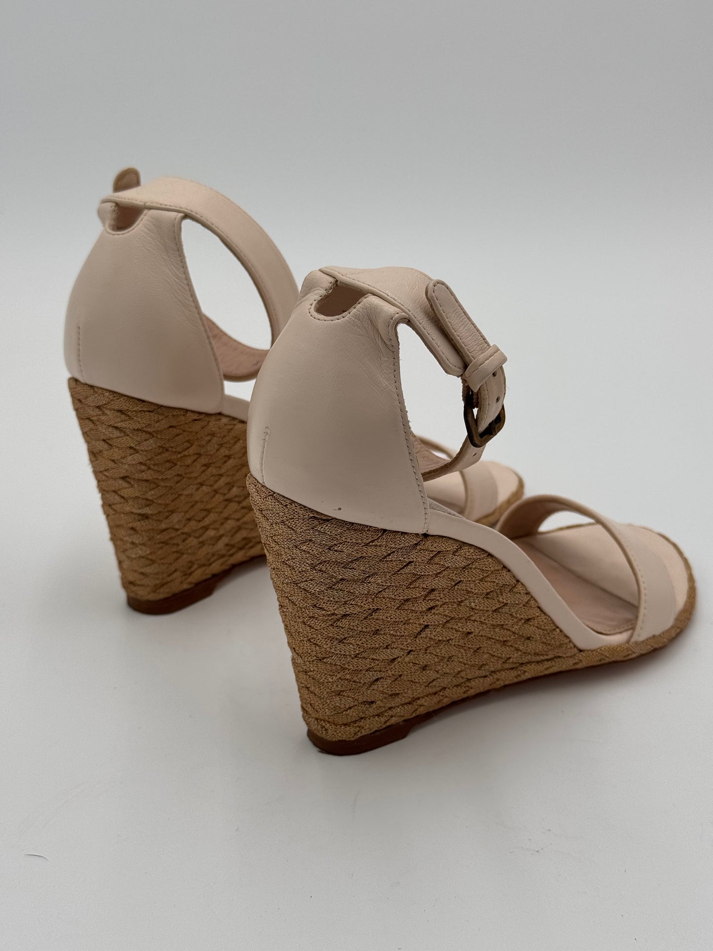 Stuart Weitzman Espadrille Wedge Sandals Shoes in Cream size 5