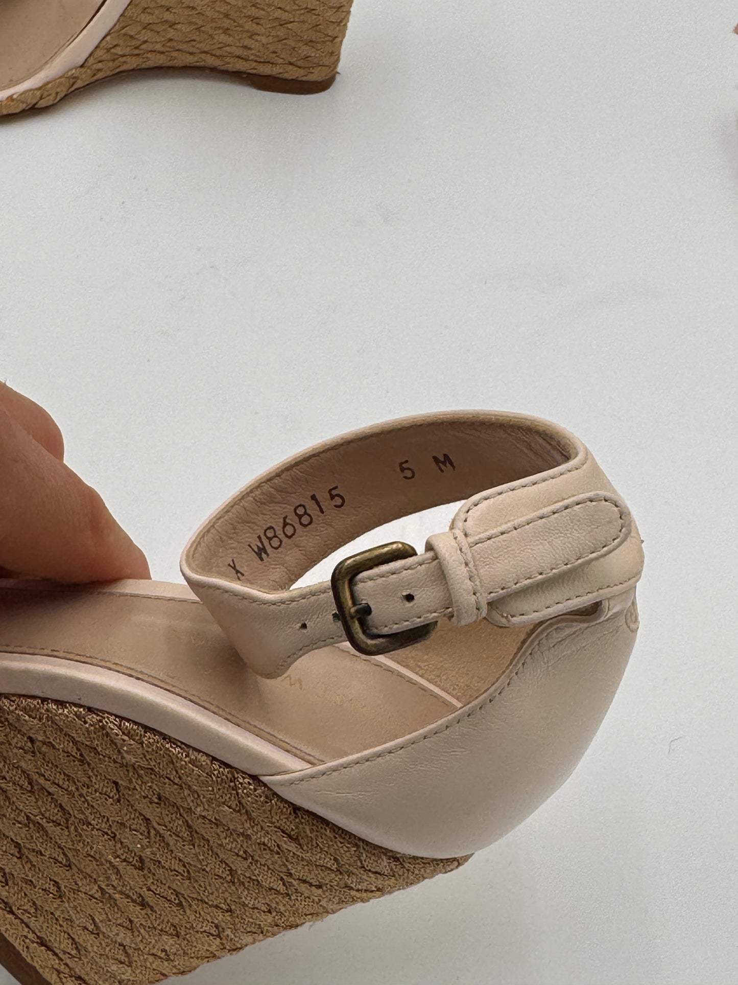 Stuart Weitzman Espadrille Wedge Sandals Shoes in Cream size 5