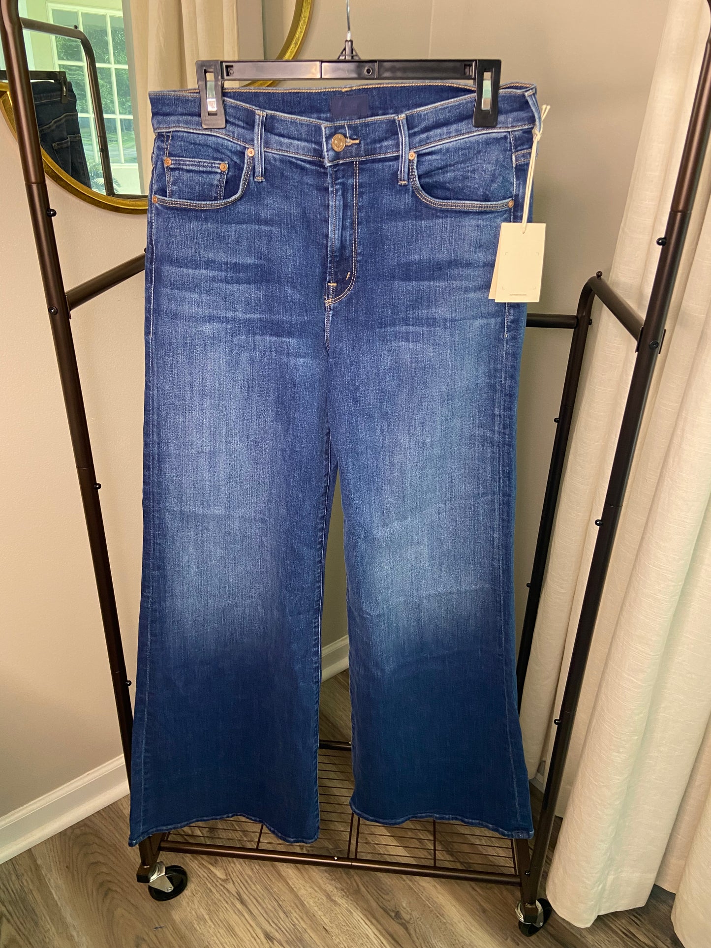 Mother The Twister Sneak Jeans size 29