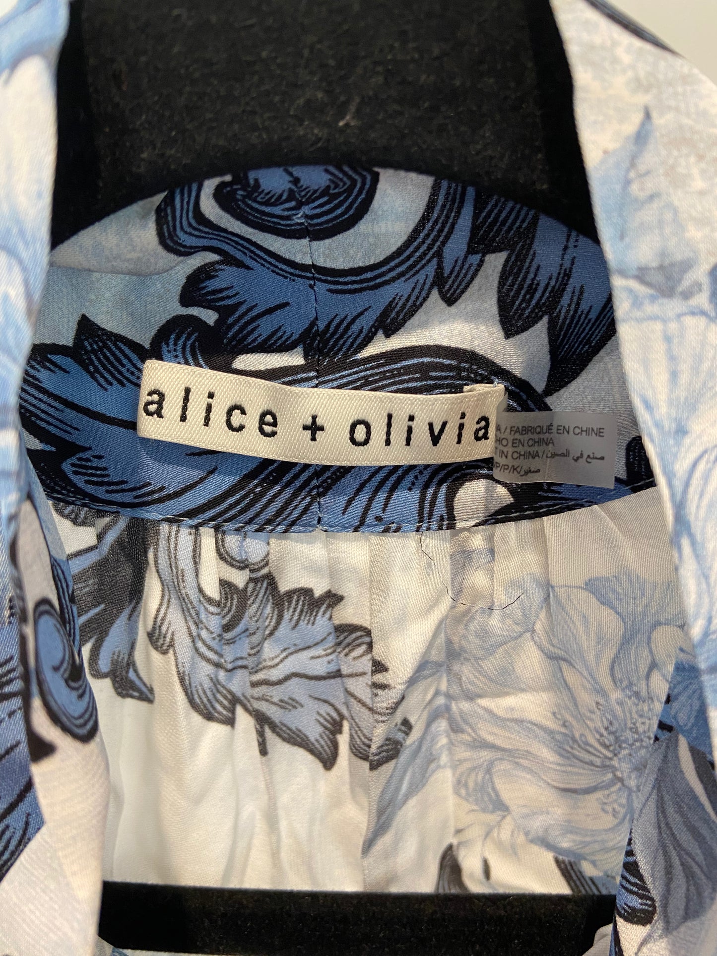 Alice and Olivia Brentley Blouse in Blue size S
