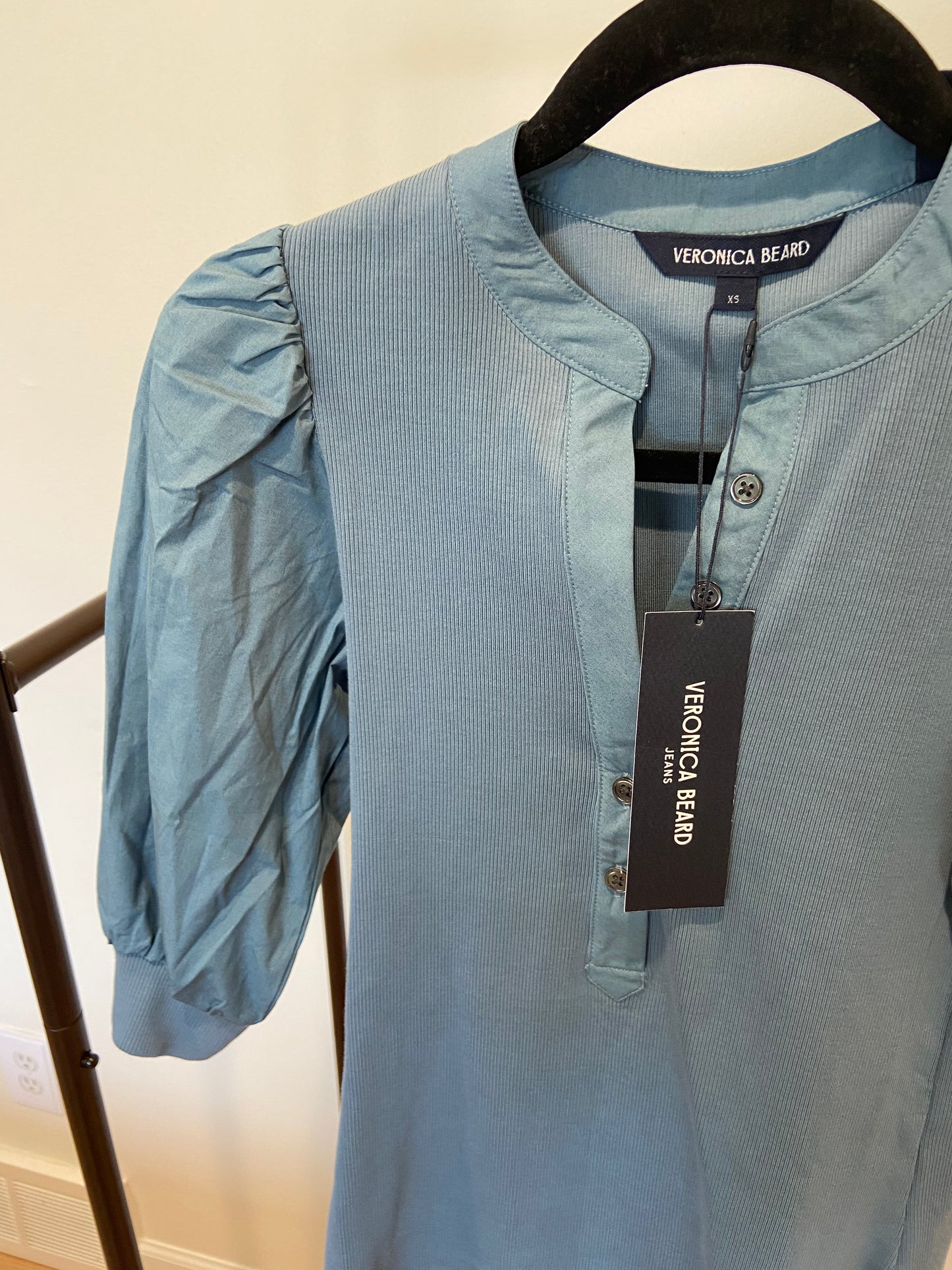 Veronica Beard Coralee Puff Sleeve Top in Sea Glass size XS