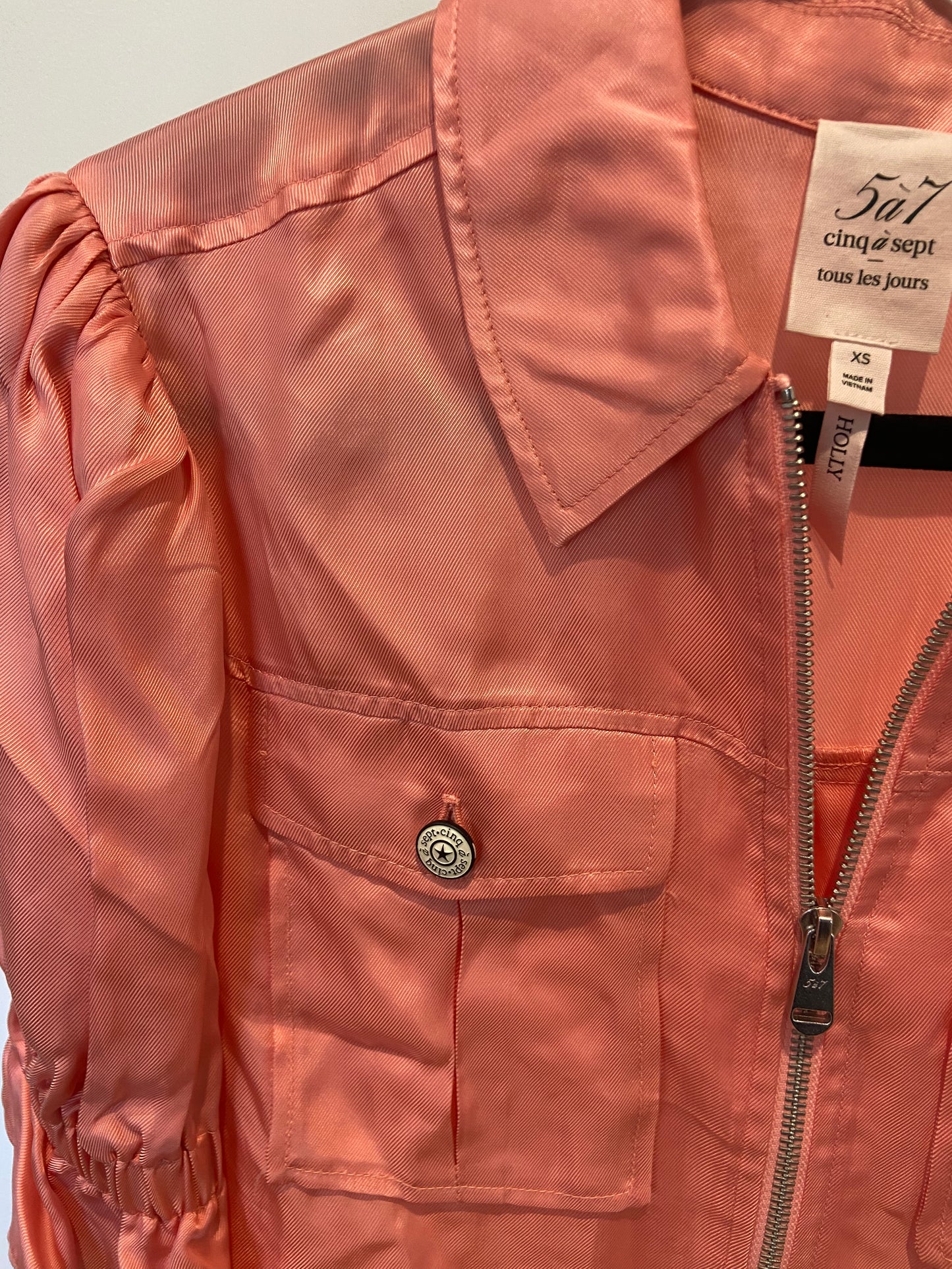 Cinq a Sept Holly Ruffle Sleeve Jacket and Giles Cargo Joggers size XS