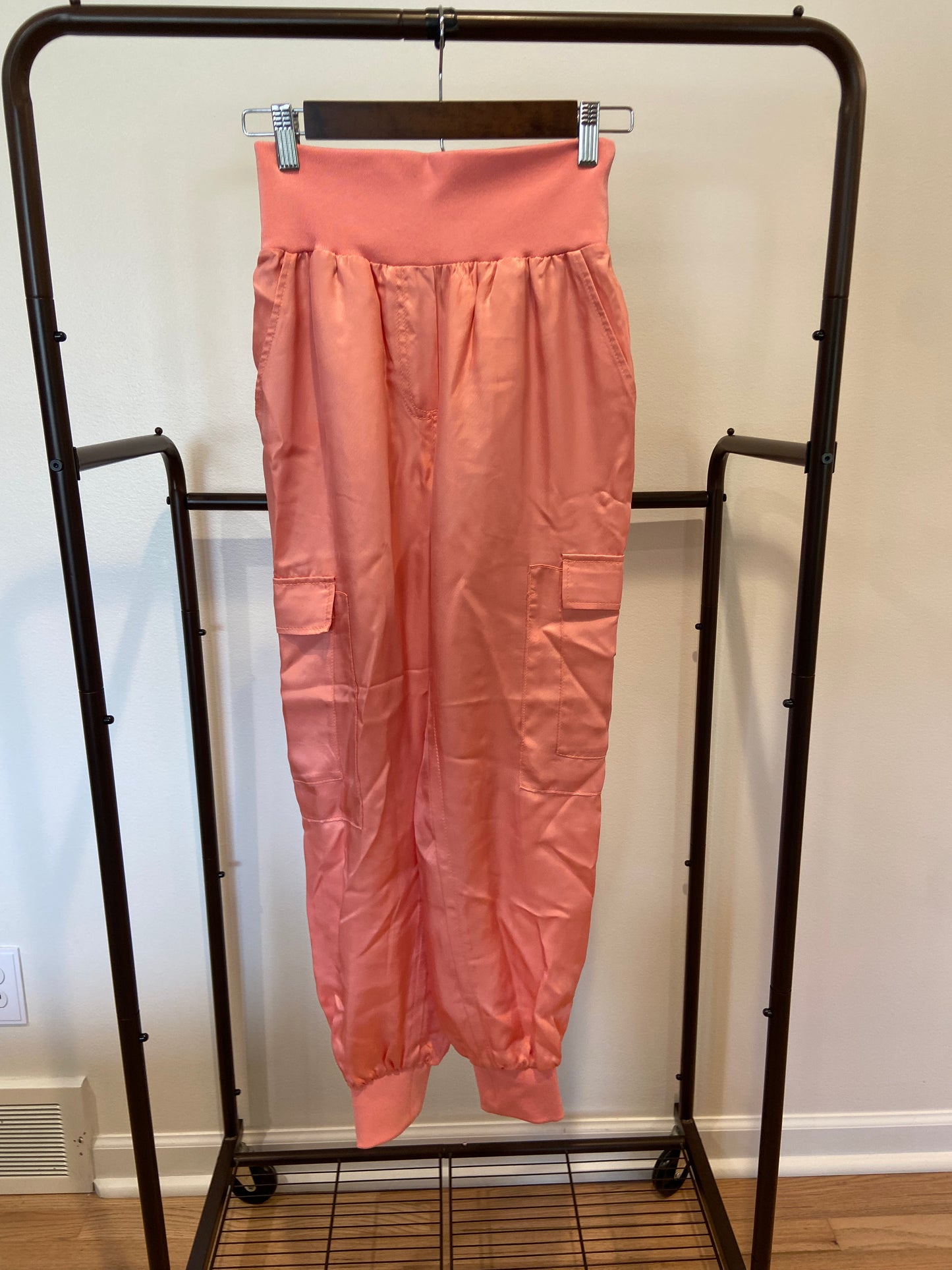 Cinq a Sept Holly Ruffle Sleeve Jacket and Giles Cargo Joggers size XS