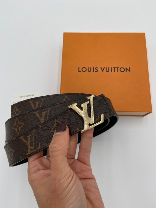 Louis Vuitton Initiales 30mm Reversible Belt size 95