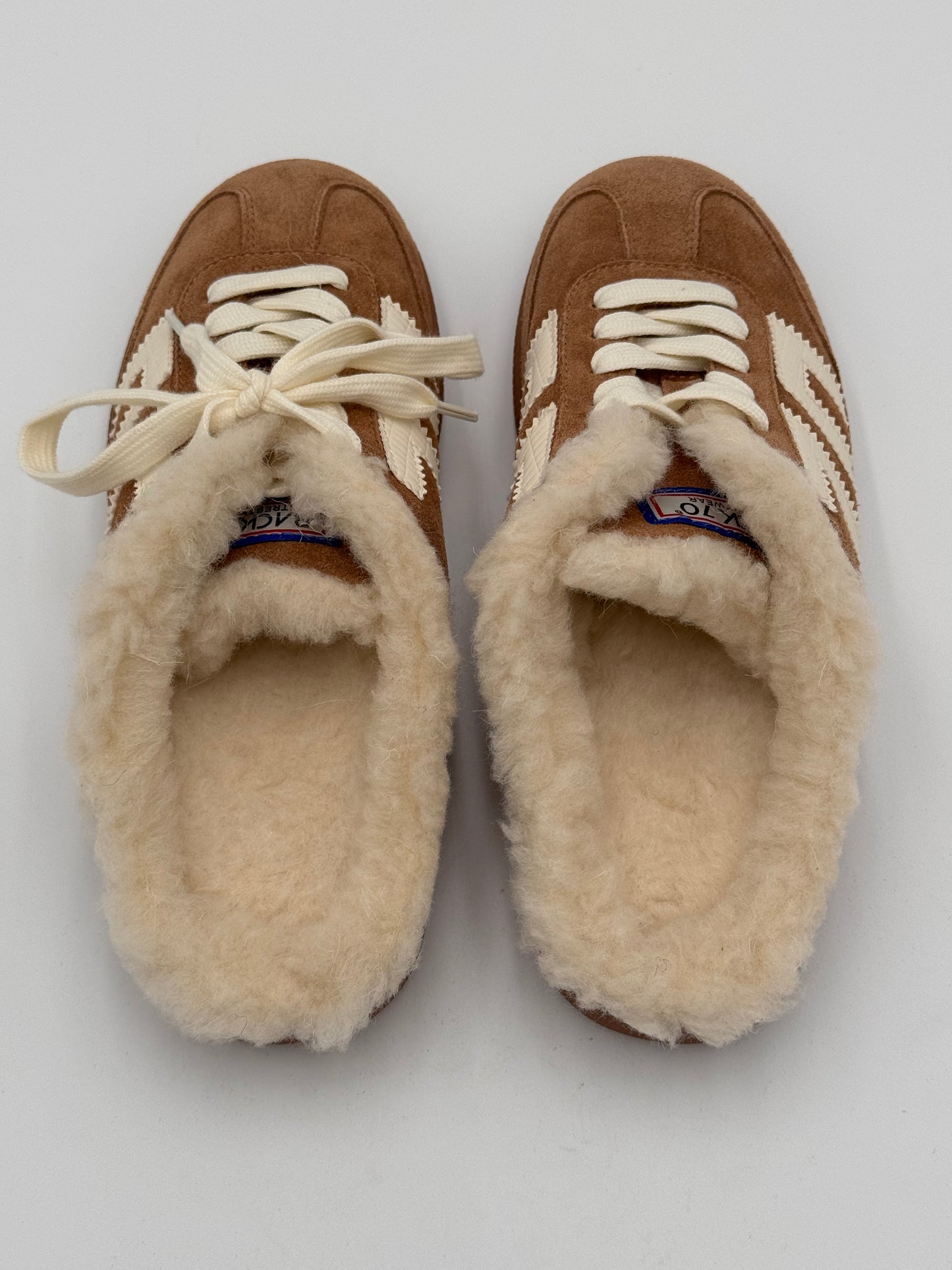 Back70 Easter Shearling Backless Sneakers in Tobacco size 39 US 8