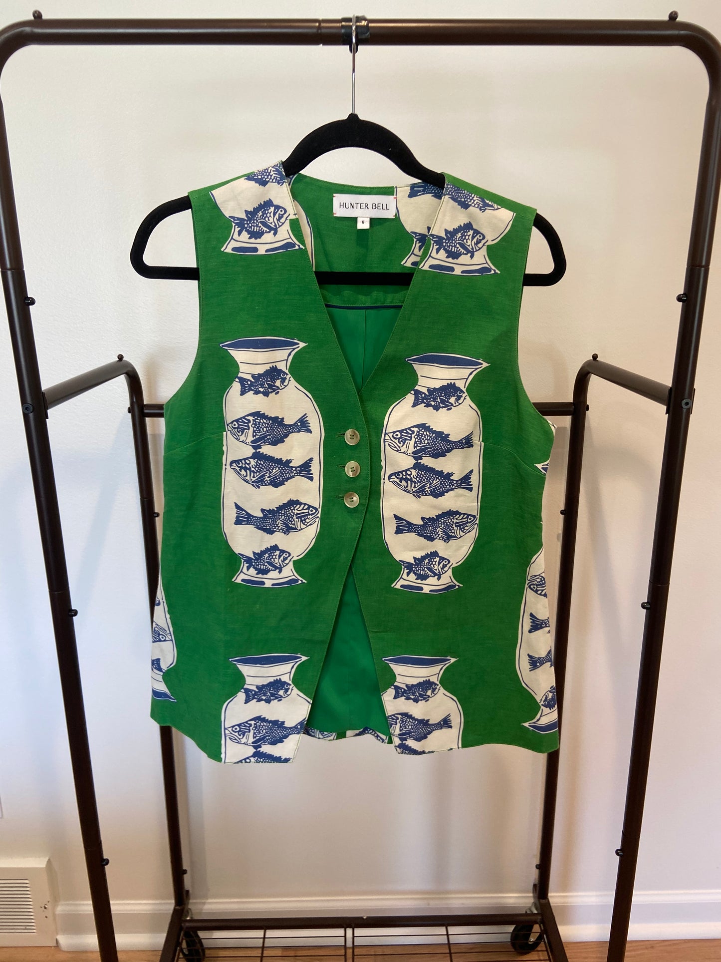 Hunter Bell Set Lachlyn Linen Blend Vest with Isla Skirt size 4/6