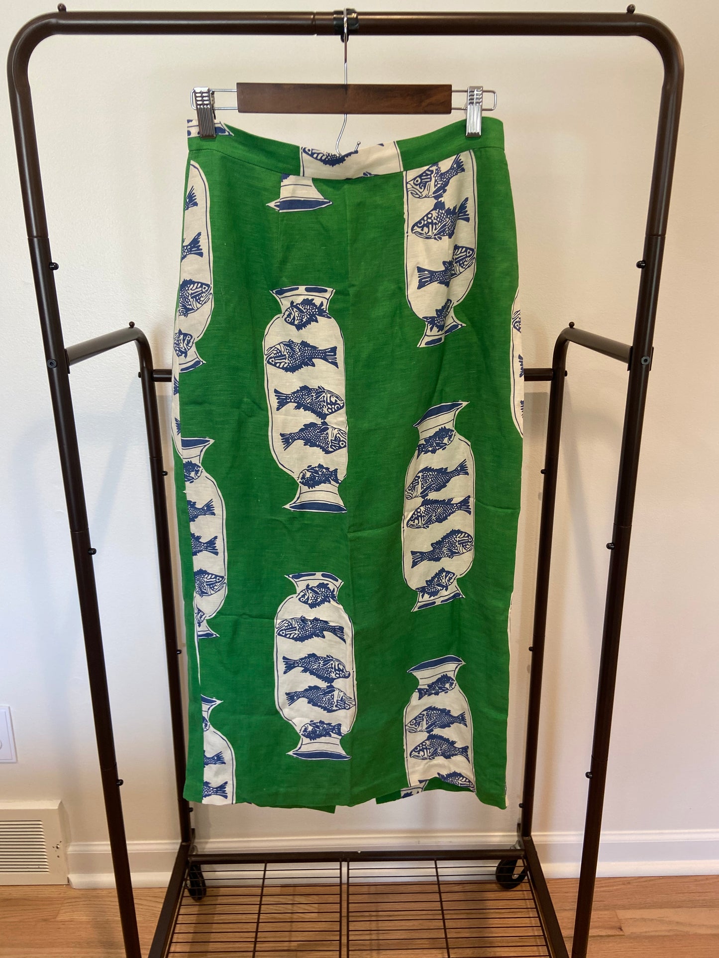 Hunter Bell Set Lachlyn Linen Blend Vest with Isla Skirt size 4/6