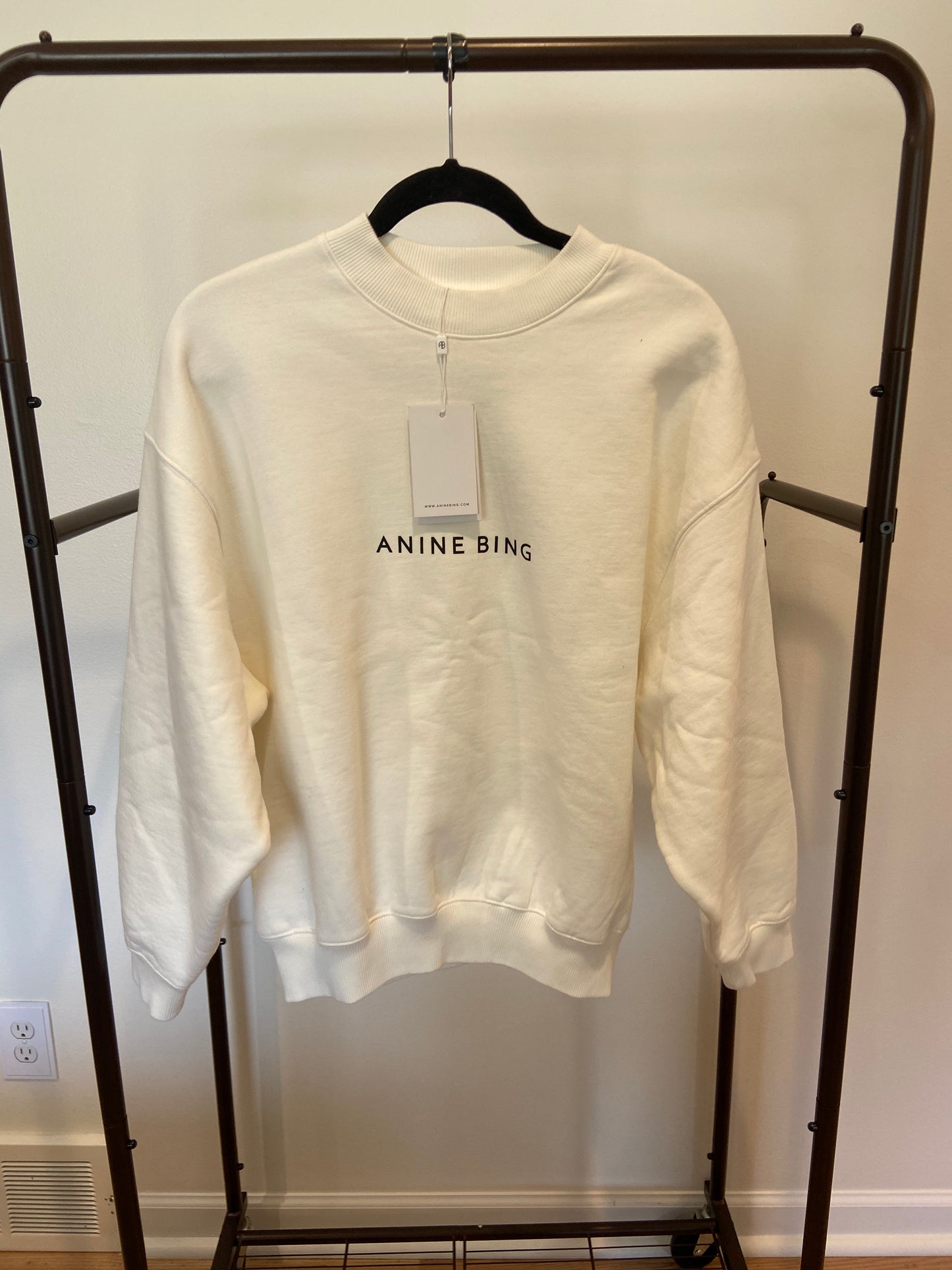 Anine Bing Jaci Sweatshirt Monogram in Ivory size XS