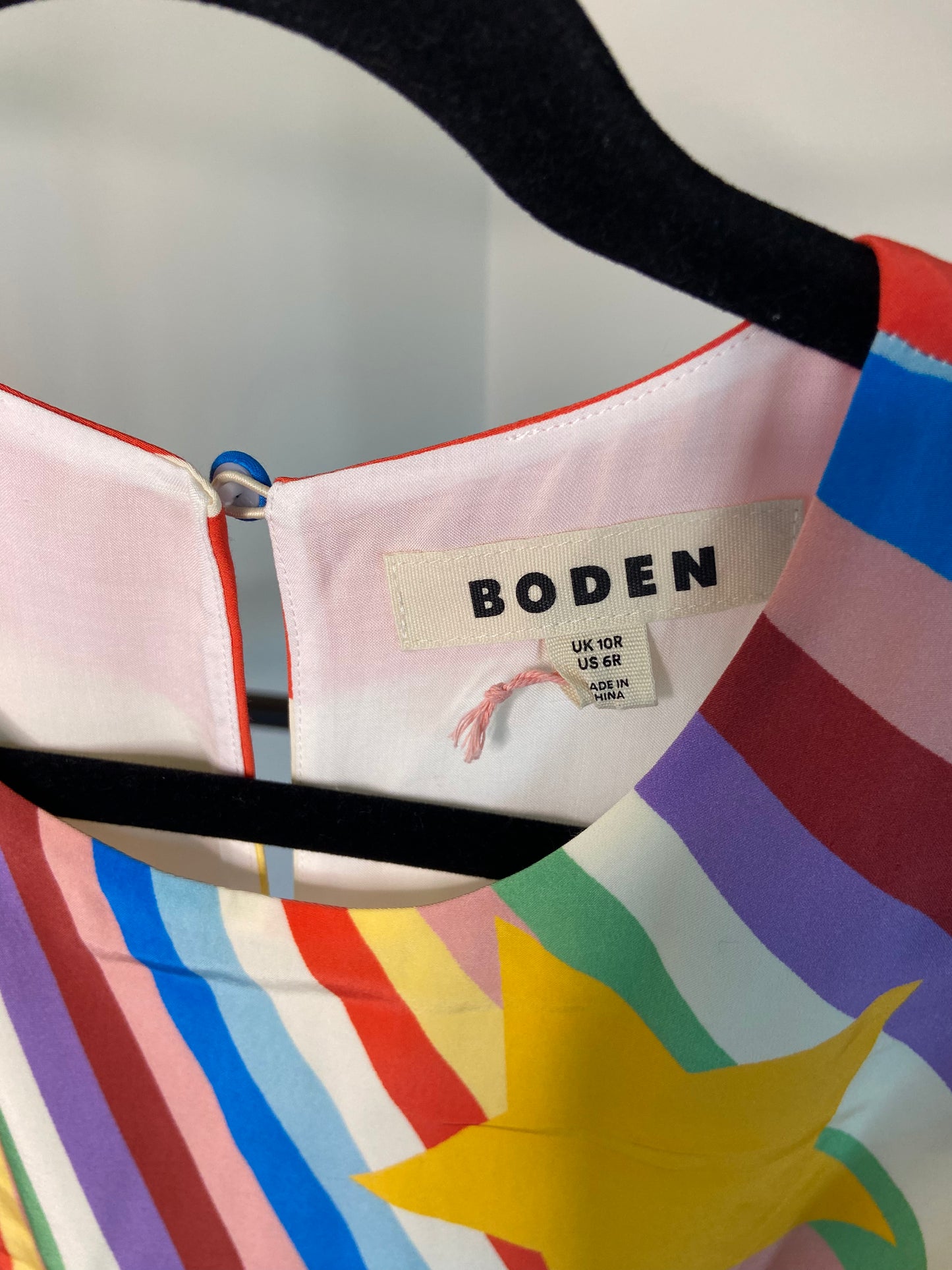 Boden Blouson Crew Neck Dress in Supernova size 6