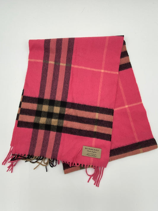 Burberry The Classic Check Cashmere Scarf In Bright Rose